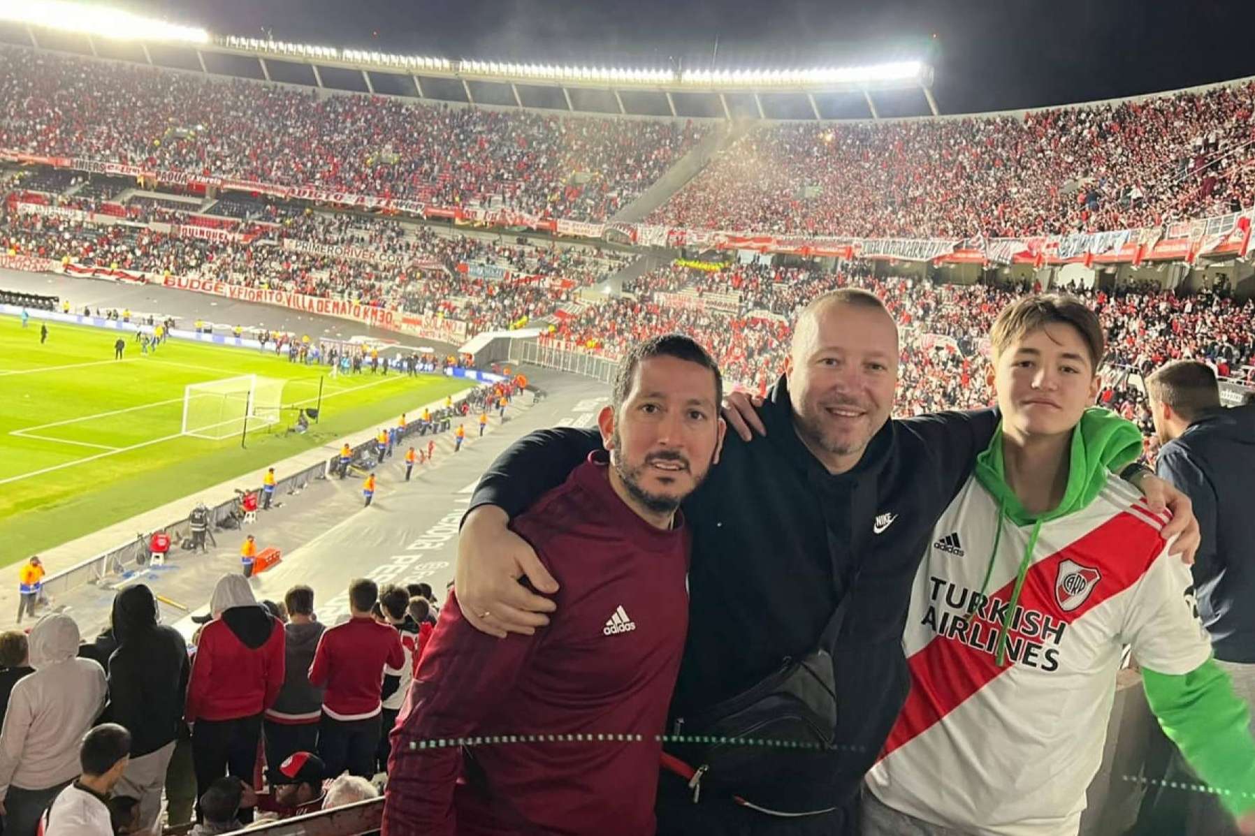 ¿En qué consiste ser un host?, por Football Host