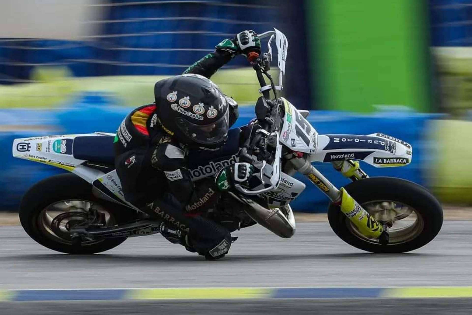 Marc Moñinos Esteve se convierte en el campeón de España en la categoría de Supermoto 85cc