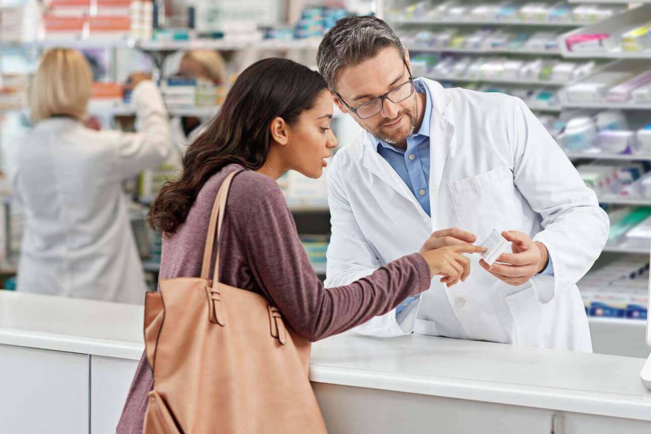 ¿Qué hay que saber antes de comprar una farmacia?, con Urbagesa Farmacias