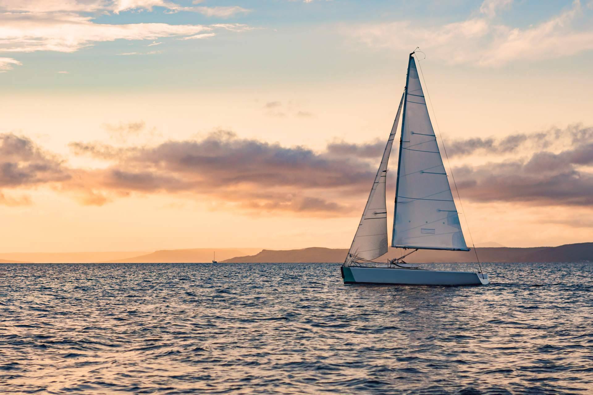 Regalar experiencias en el mar con los bonos de Navega y comparte