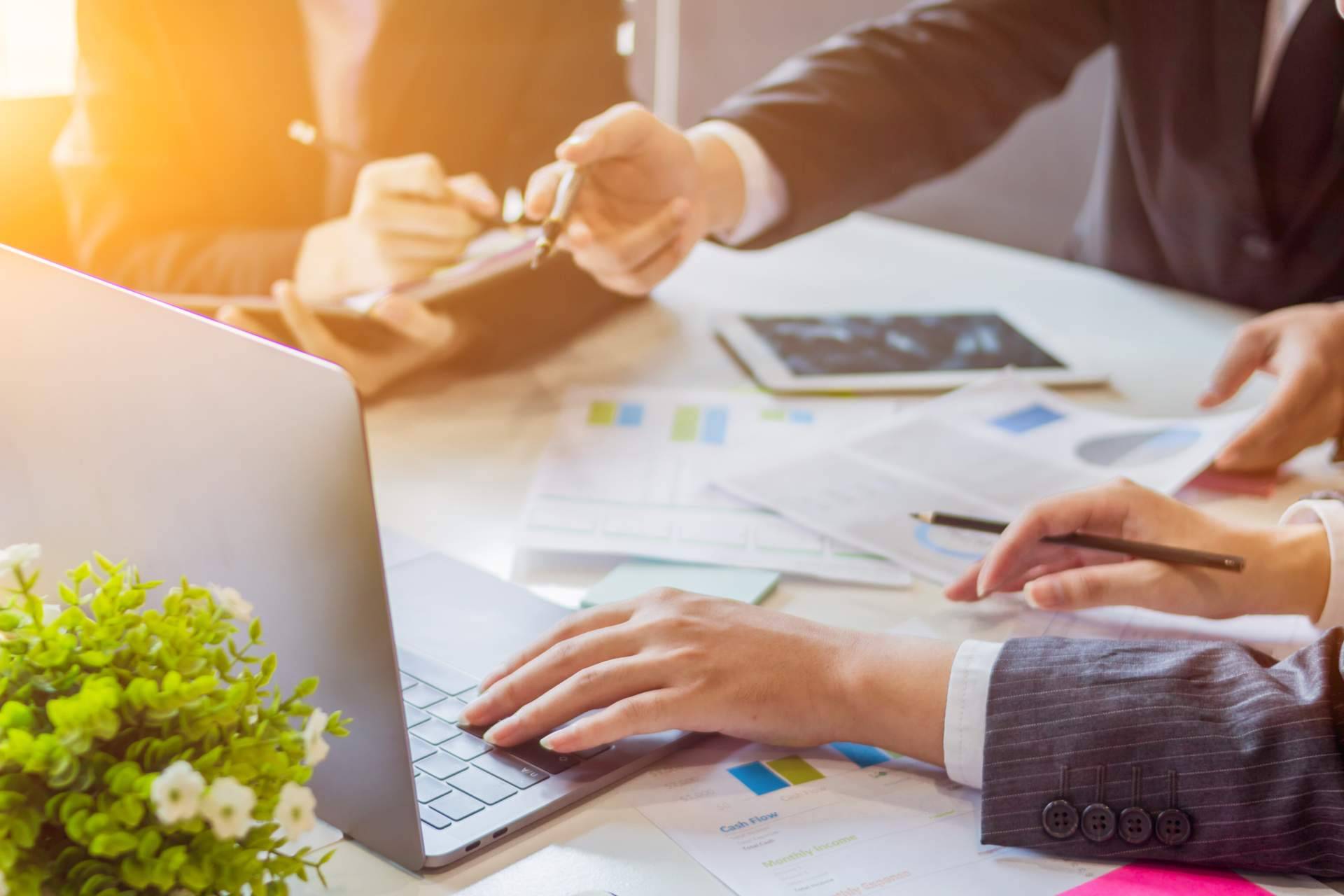 A los gigantes de SAP Commerce Cloud les surge un nuevo rival, la startup E-Turia
