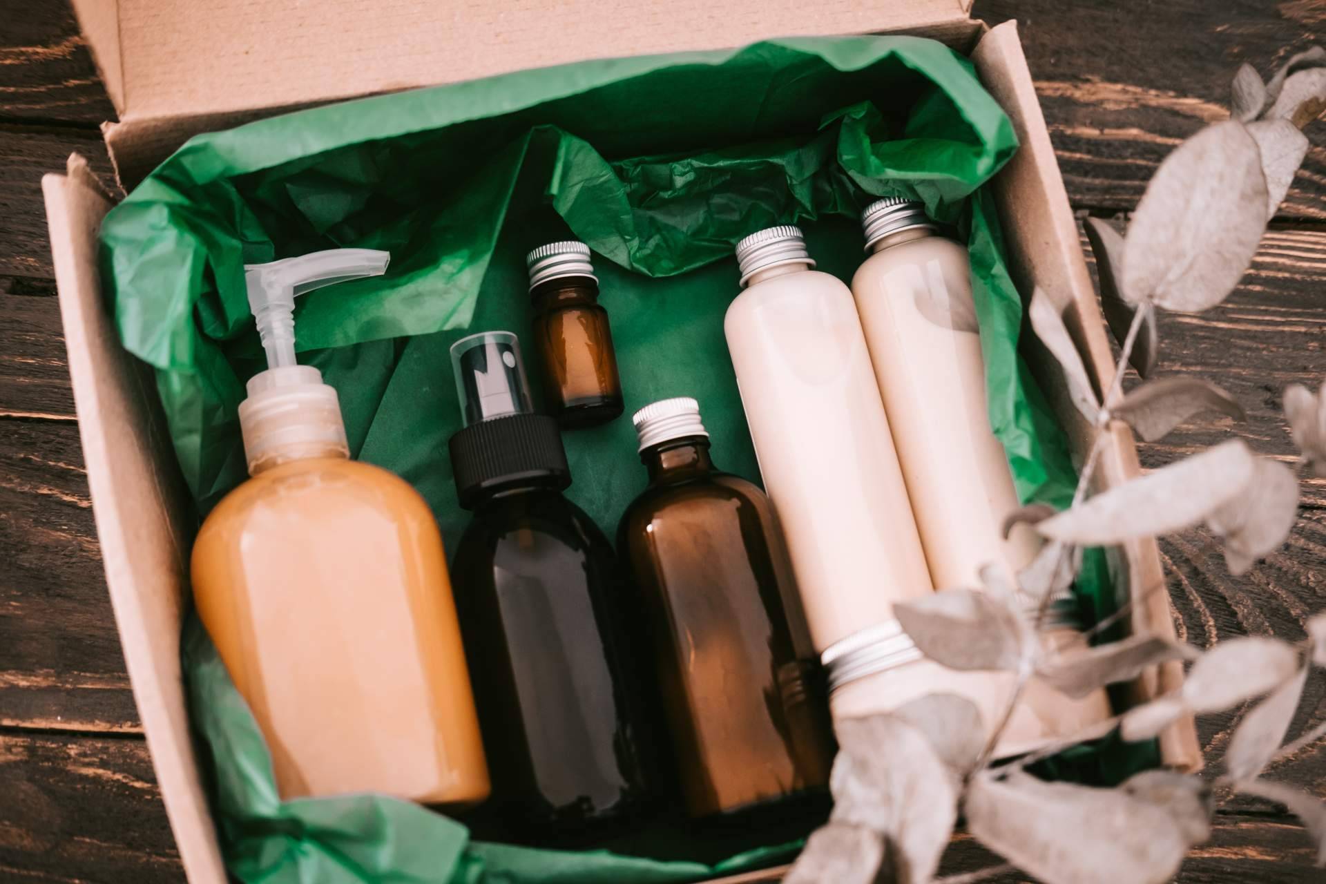 Productos de belleza para acertar con el regalo de estas navidades, por FarmaSky