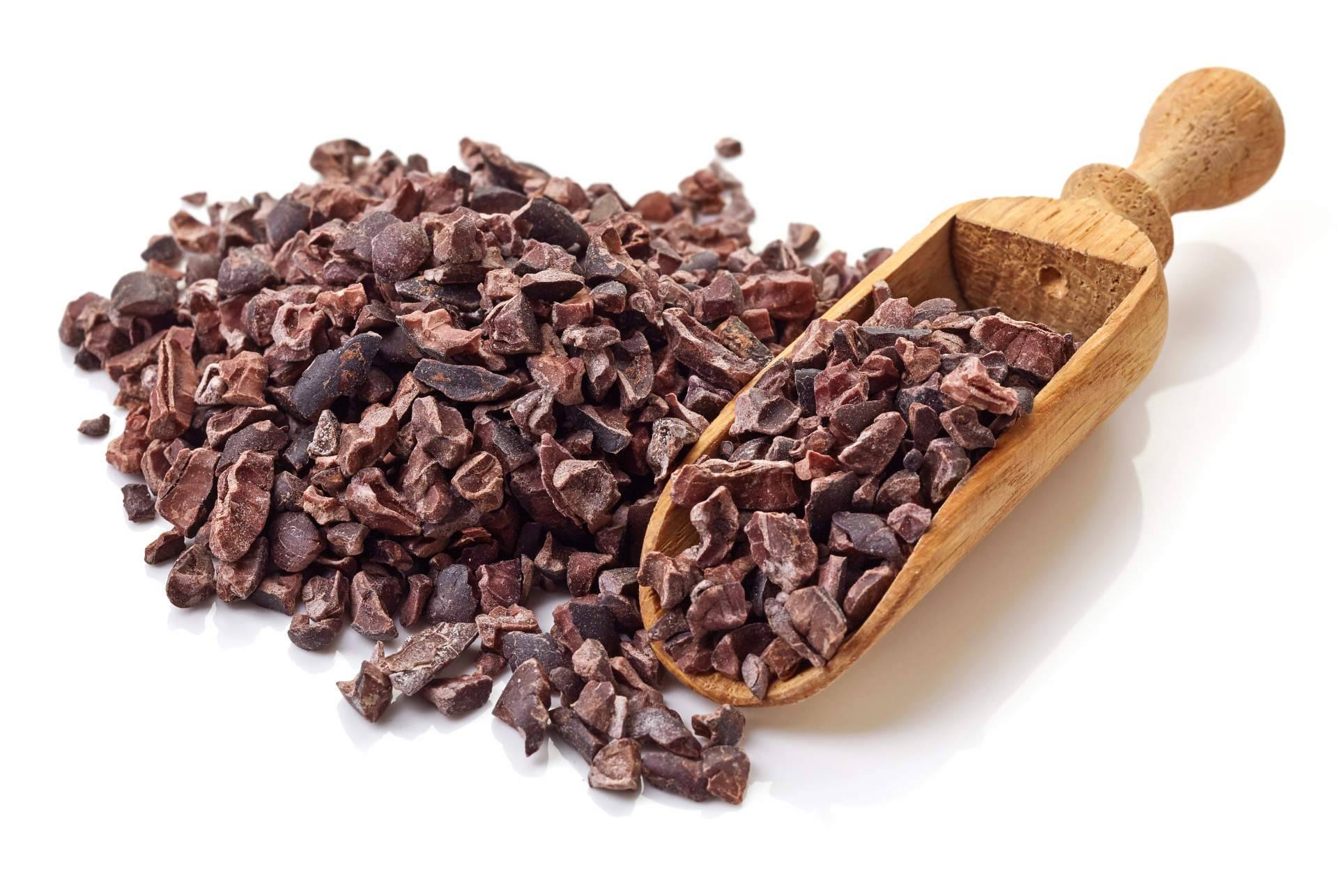 La firma Mediterranean Superfoods presenta sus nibs de cacao con chocolate, un snack saludable y delicioso para cualquier momento del día
