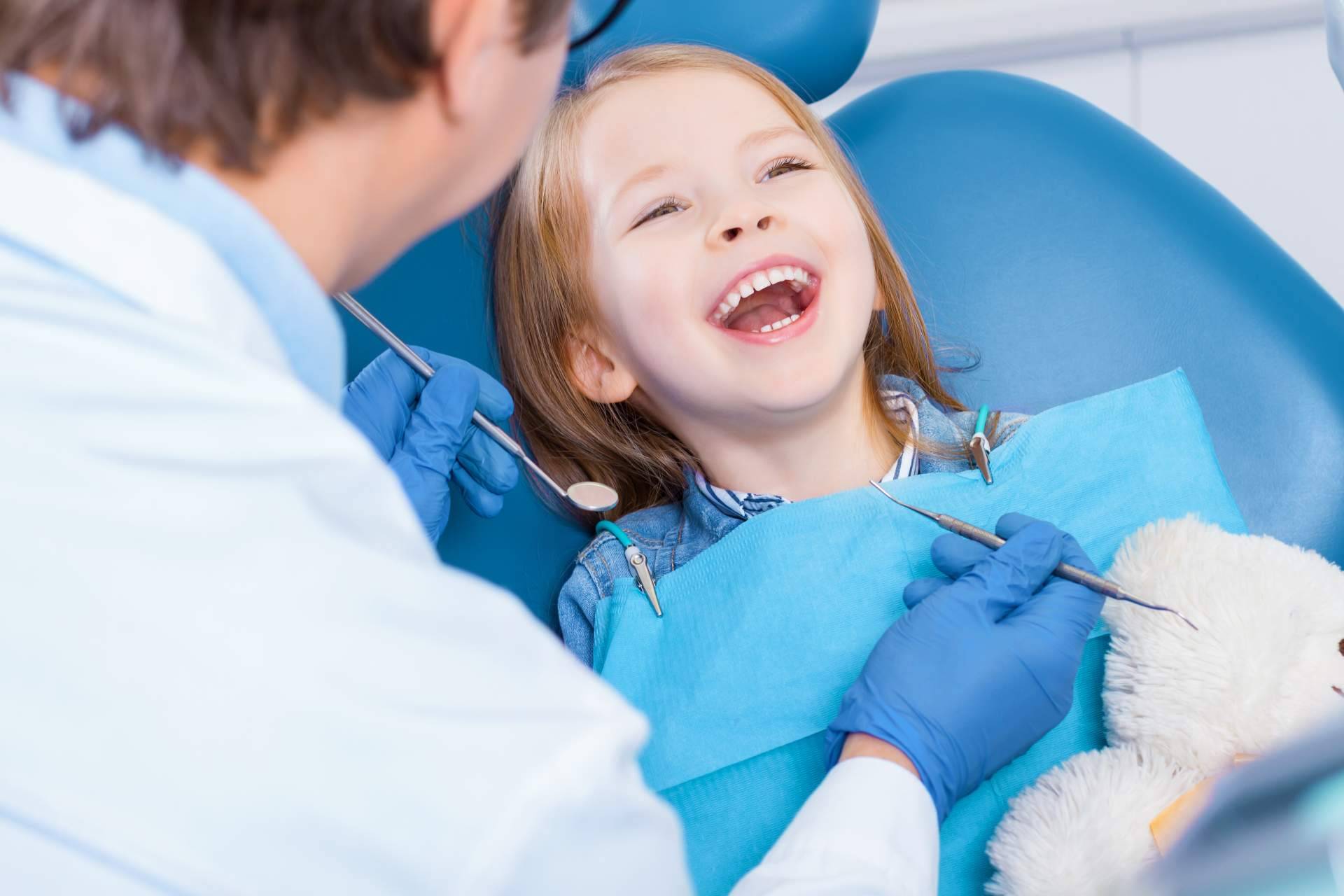 Los expertos de Clínica Dental Delgado explican qué es la rehabilitación dental
