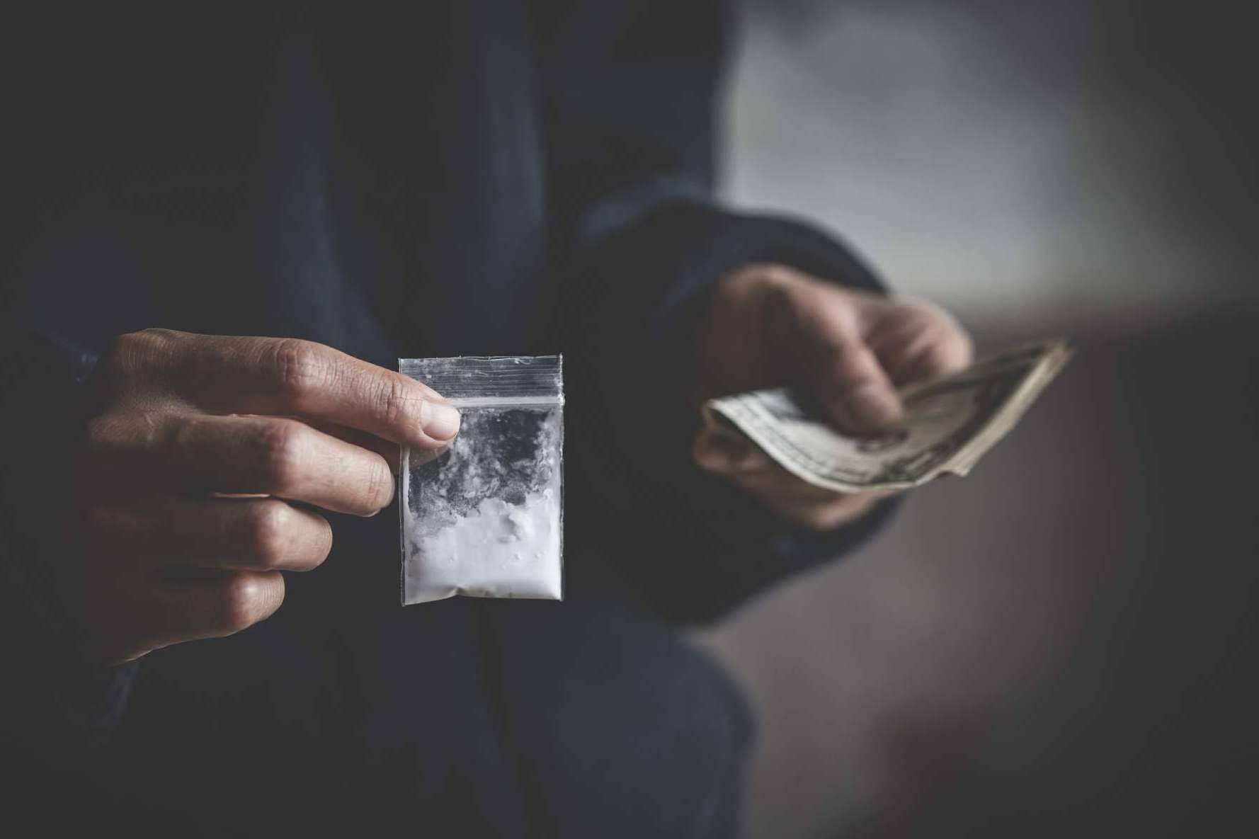 ¿Cómo puede ayudar un detective privado en los problemas de adicciones de los hijos?, por CTX Detectives Privados