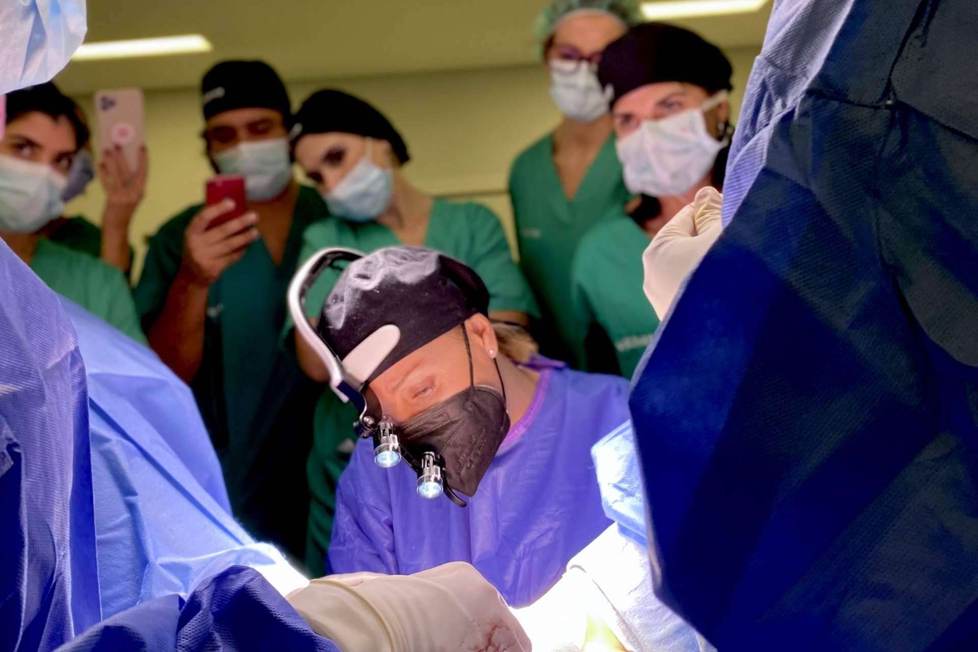 El Primer Curso Teórico-Práctico sobre Técnicas de Medicina Regenerativa Autóloga en el Tratamiento del Liquen Escleroso Vulvar (LEV) ha sido un éxito