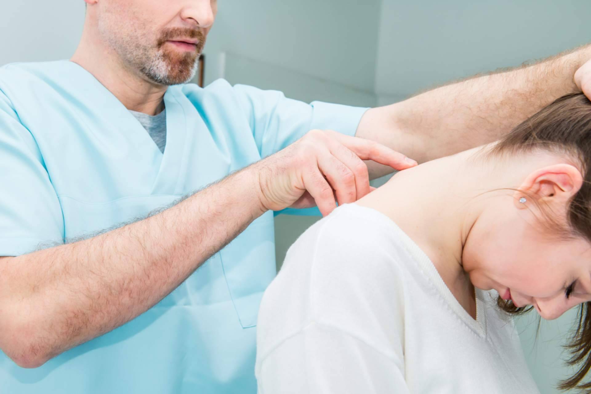Tratar el dolor lumbar y cervical a través de la rizólisis por radiofrecuencia