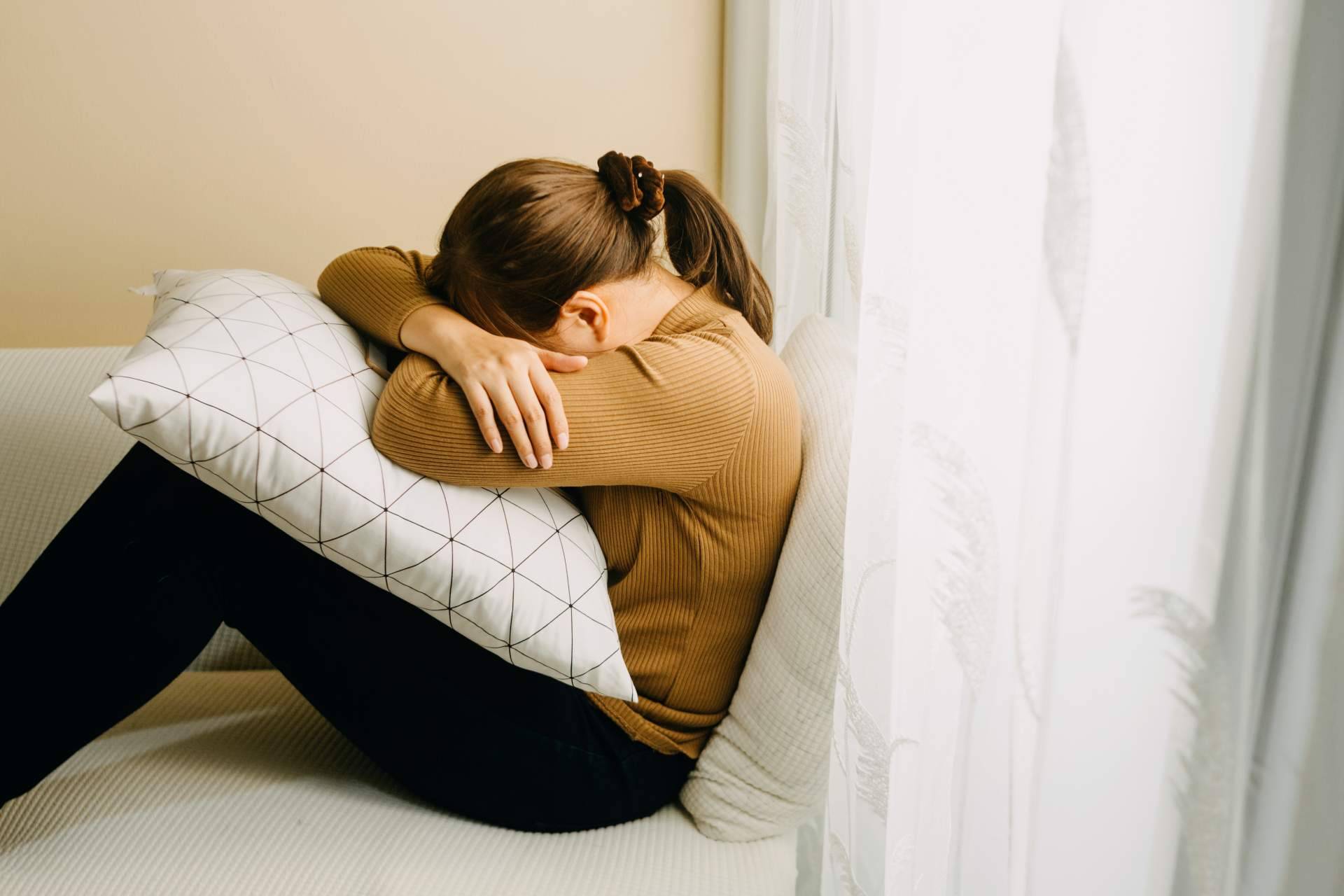 Razones por las que la ansiedad aparece de repente, según Psicoexperta