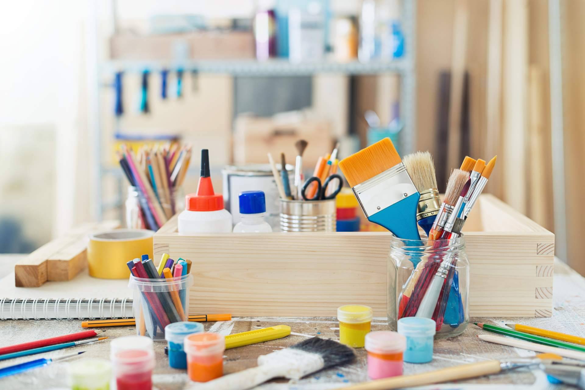 Las manualidades son uno de los mejores regalos para estas navidades, por MaterialEscolar.es