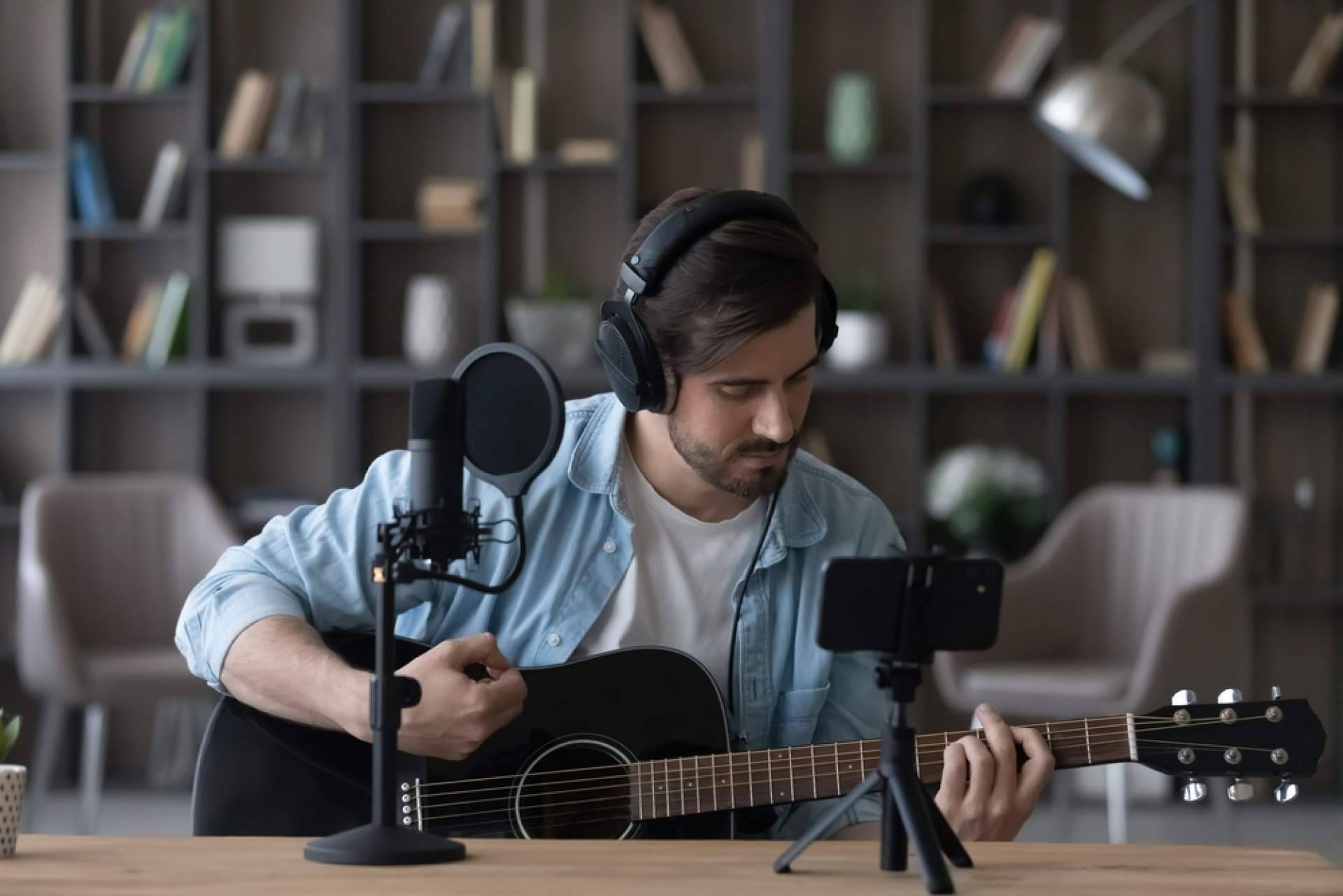 Anunciarse como profesor de música en el espacio que ofrece Tusclasesparticulares