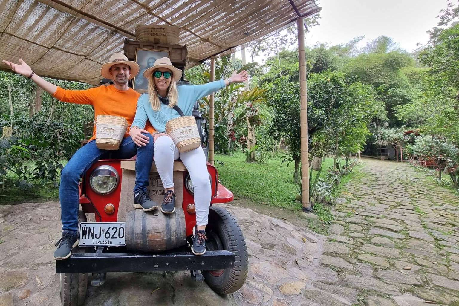 La importancia de viajar con un operador con experiencia en Colombia, con Transfers & Tours