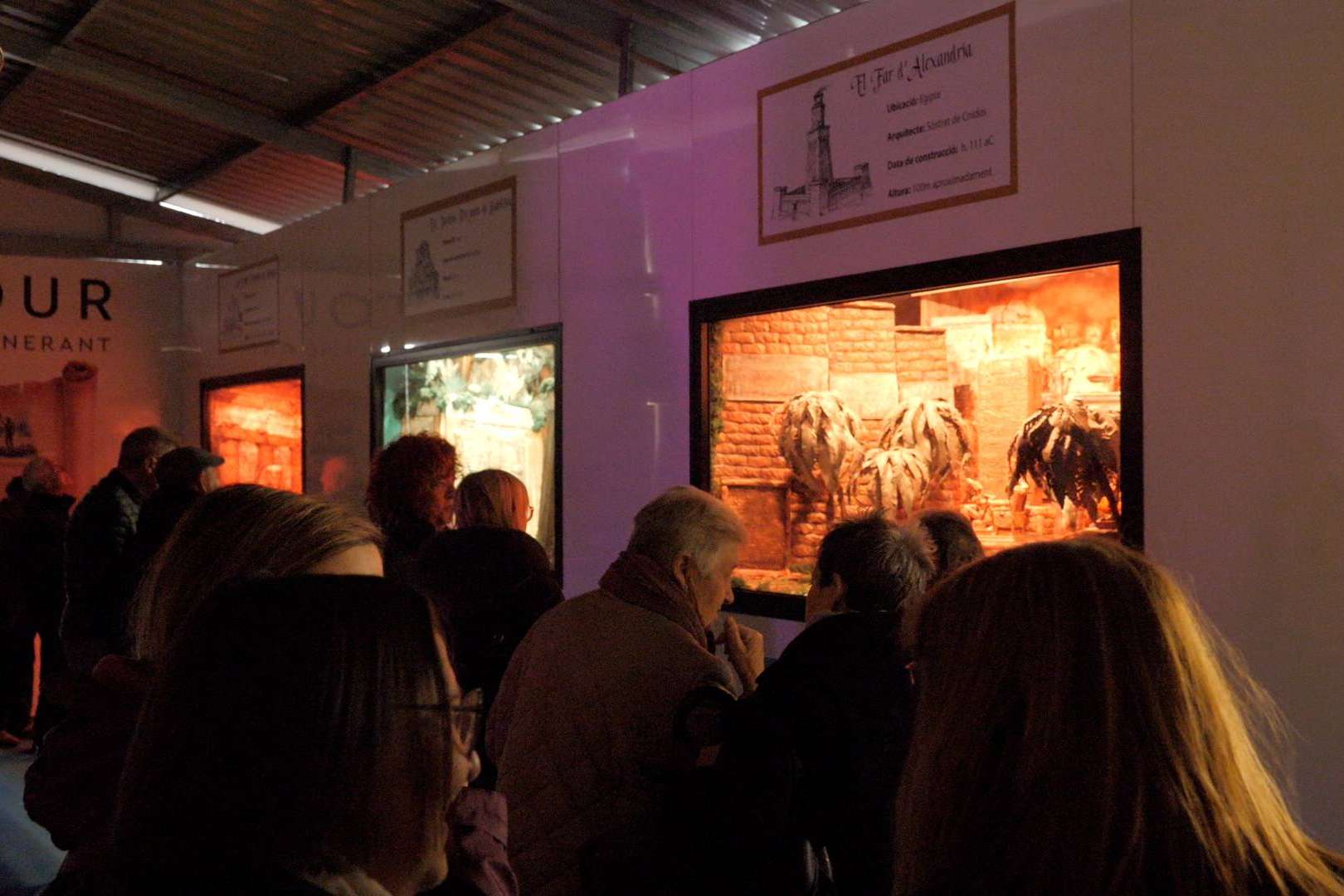 Exposición de macrodioramas en Benissanet, con Ramón Colomer