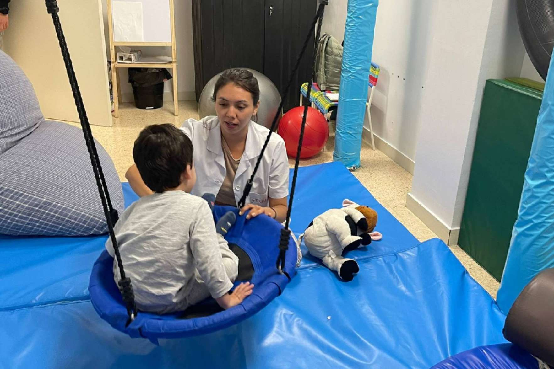El centro clínico que ofrece un diagnóstico diferencial del autismo, E-THERAPYKIDS