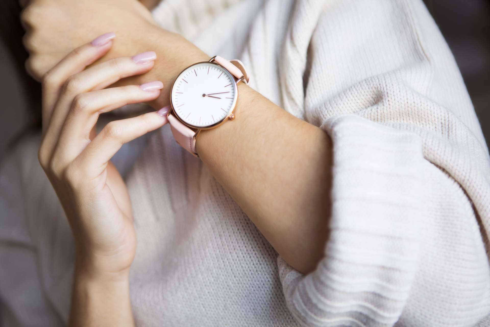 La tienda online Relojes Exclusivos dispone de relojes de diferentes marcas y estilos a un precio accesible
