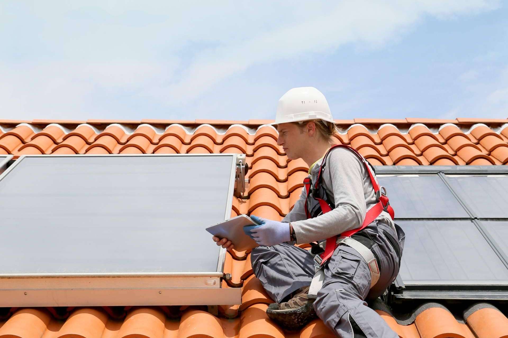 Soof, profesionales en instalación de placas solares