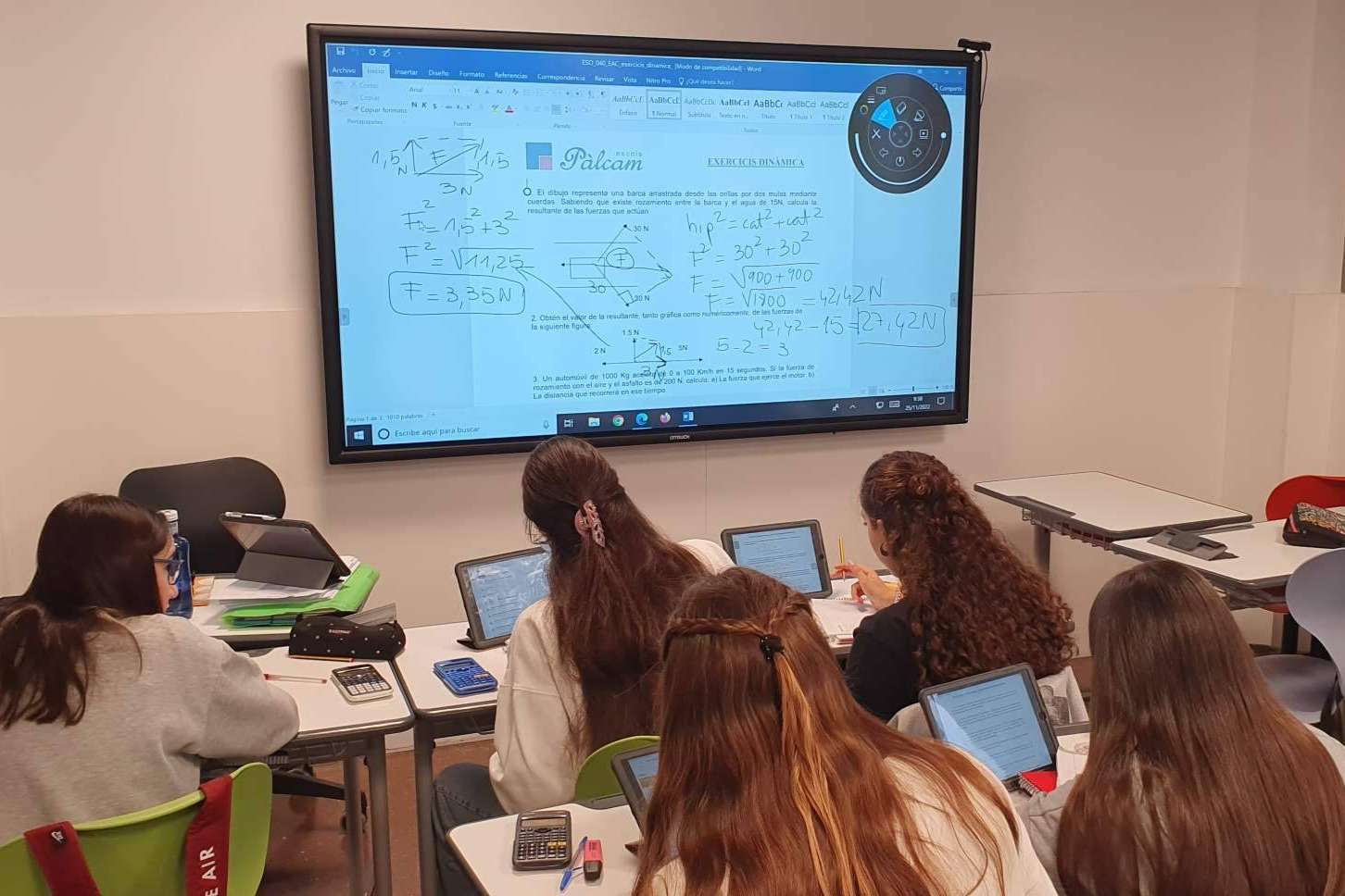 Educación secundaria trilingüe en la escuela Pàlcam, un colegio concertado Barcelona