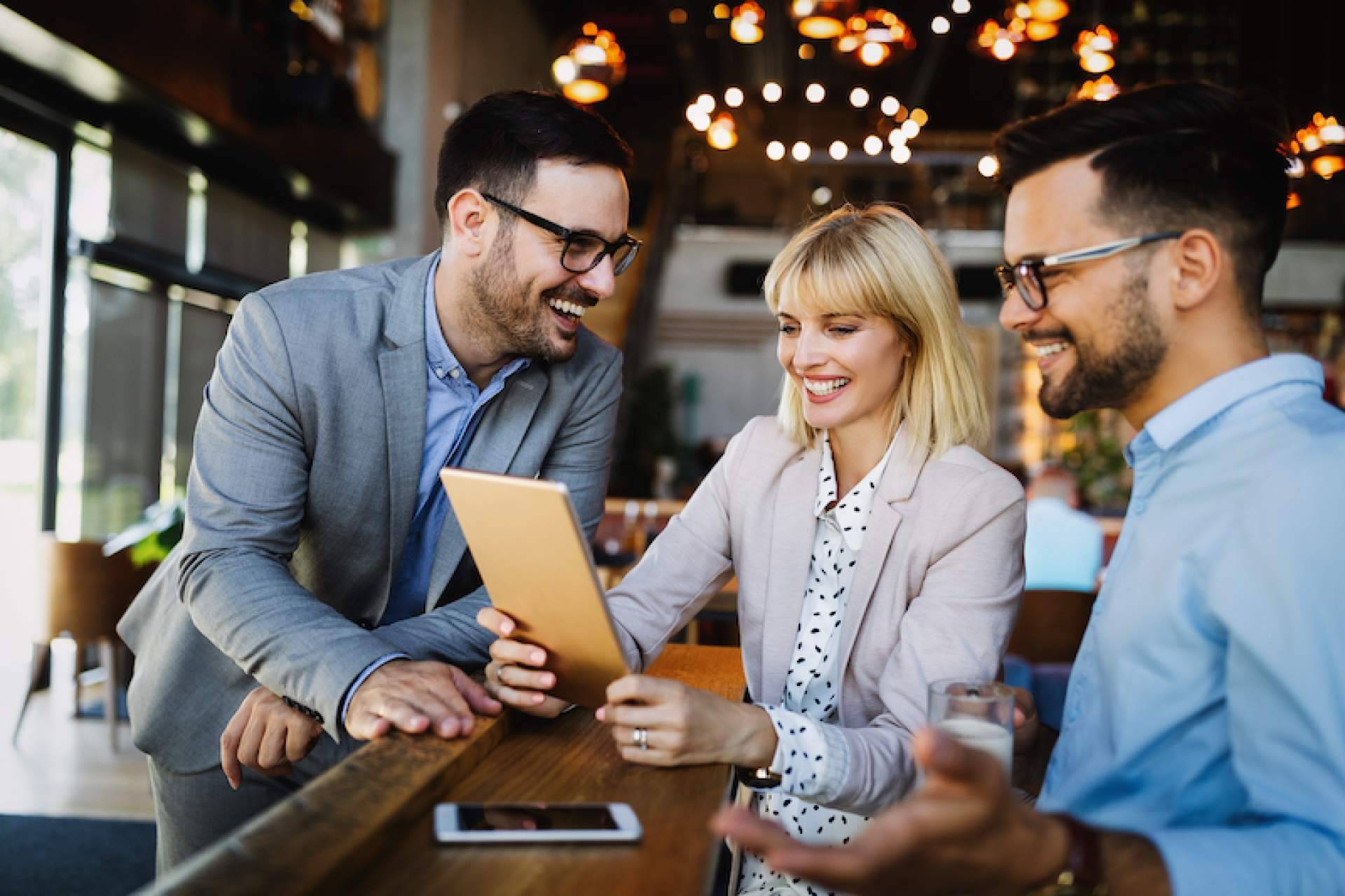 B2BEXPERTS, las nuevas oportunidades de formación continuada en la pequeña y mediana empresa