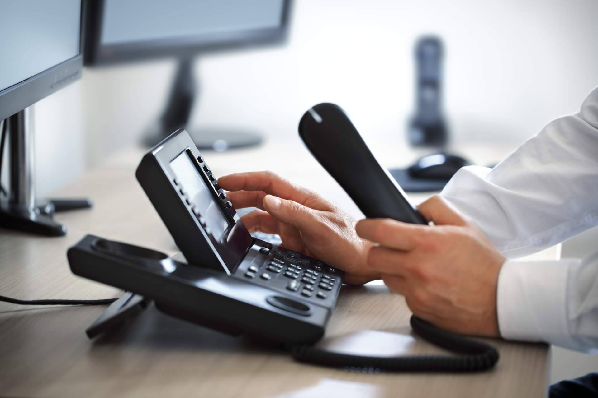 Conocer los beneficios de contar con una centralita de teléfono para las empresas