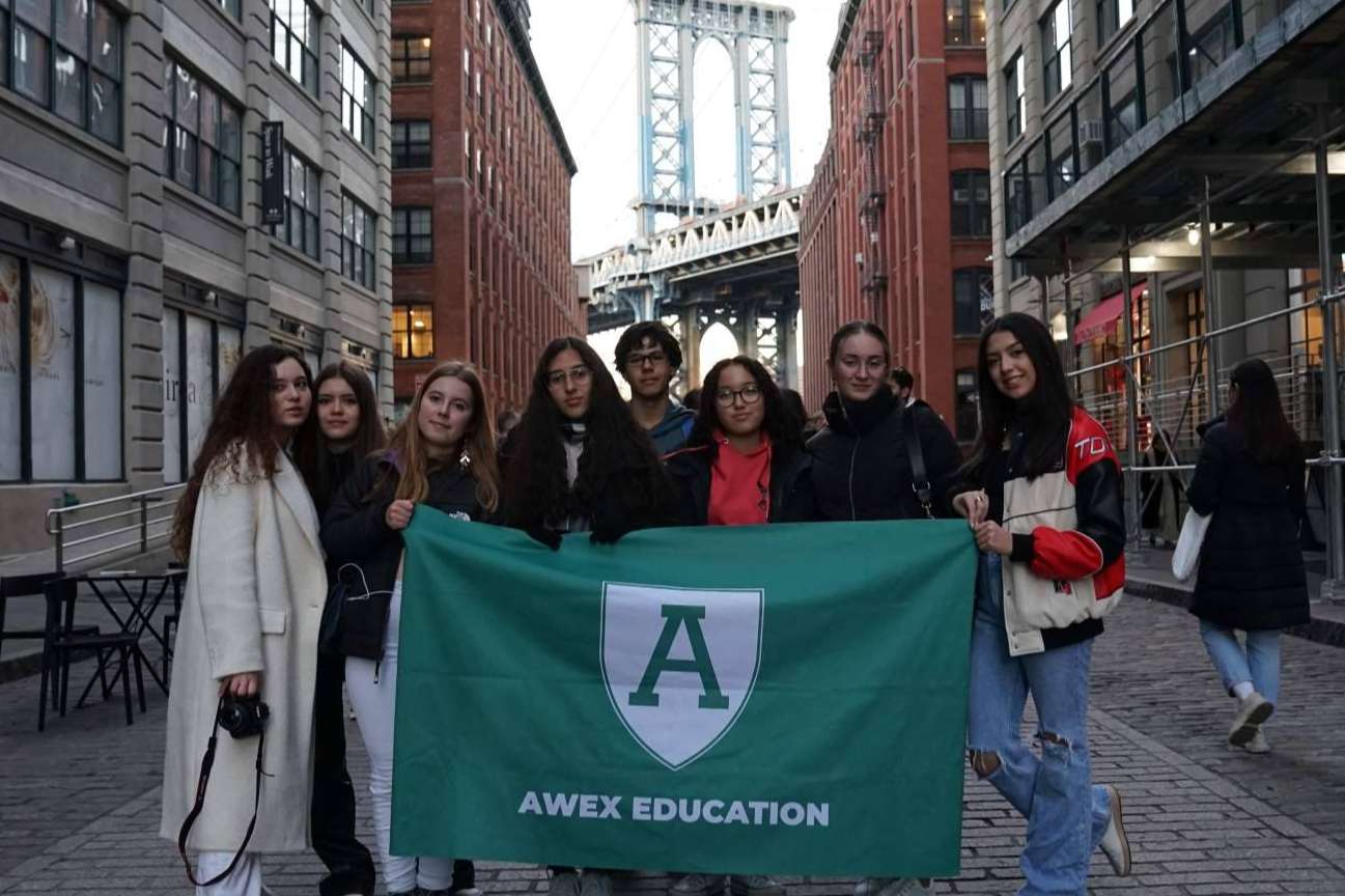 Gracias a Awex Education y una Ley de 1972, 'Compaginar en España es casi imposible' han pasado de la cantera femenina del Rayo a cumplir el sueño americano