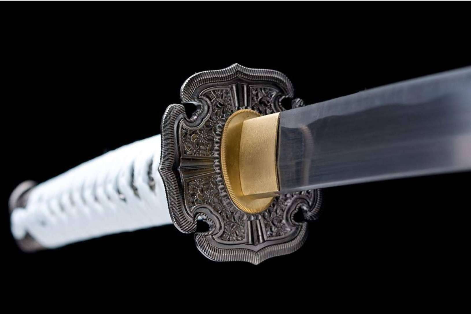 ¿Dónde encontrar espadas japonesas? Katanamart