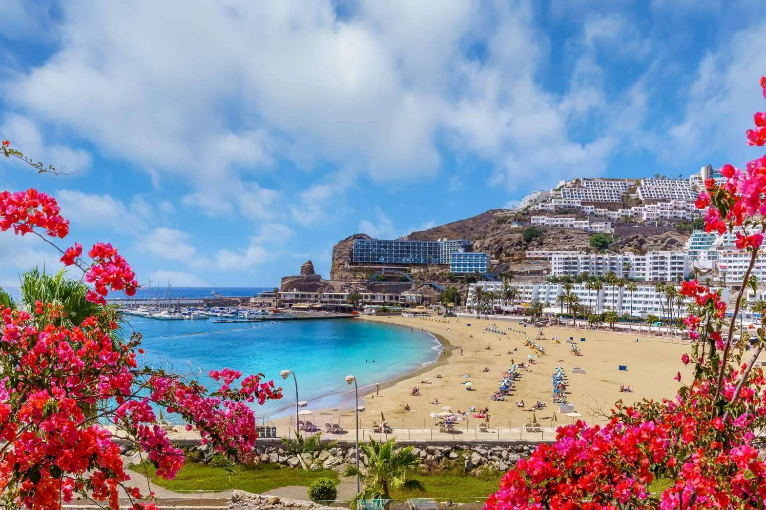 Emprender en Canarias con el servicio de asesoramiento económico financiero que ofrece M&M Asesoría y Gestión