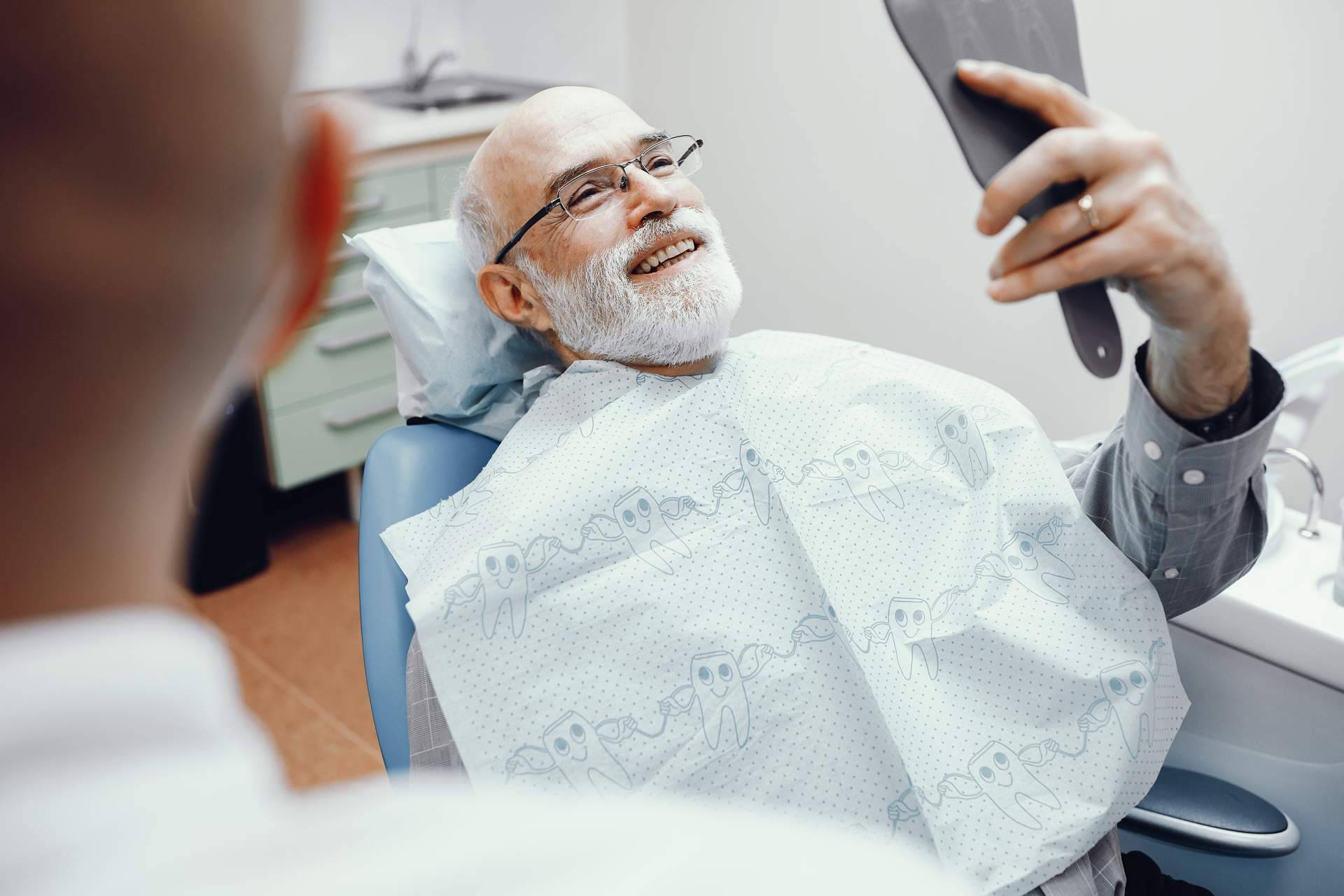 Todas las características y beneficios de los Implantes All-on-4
