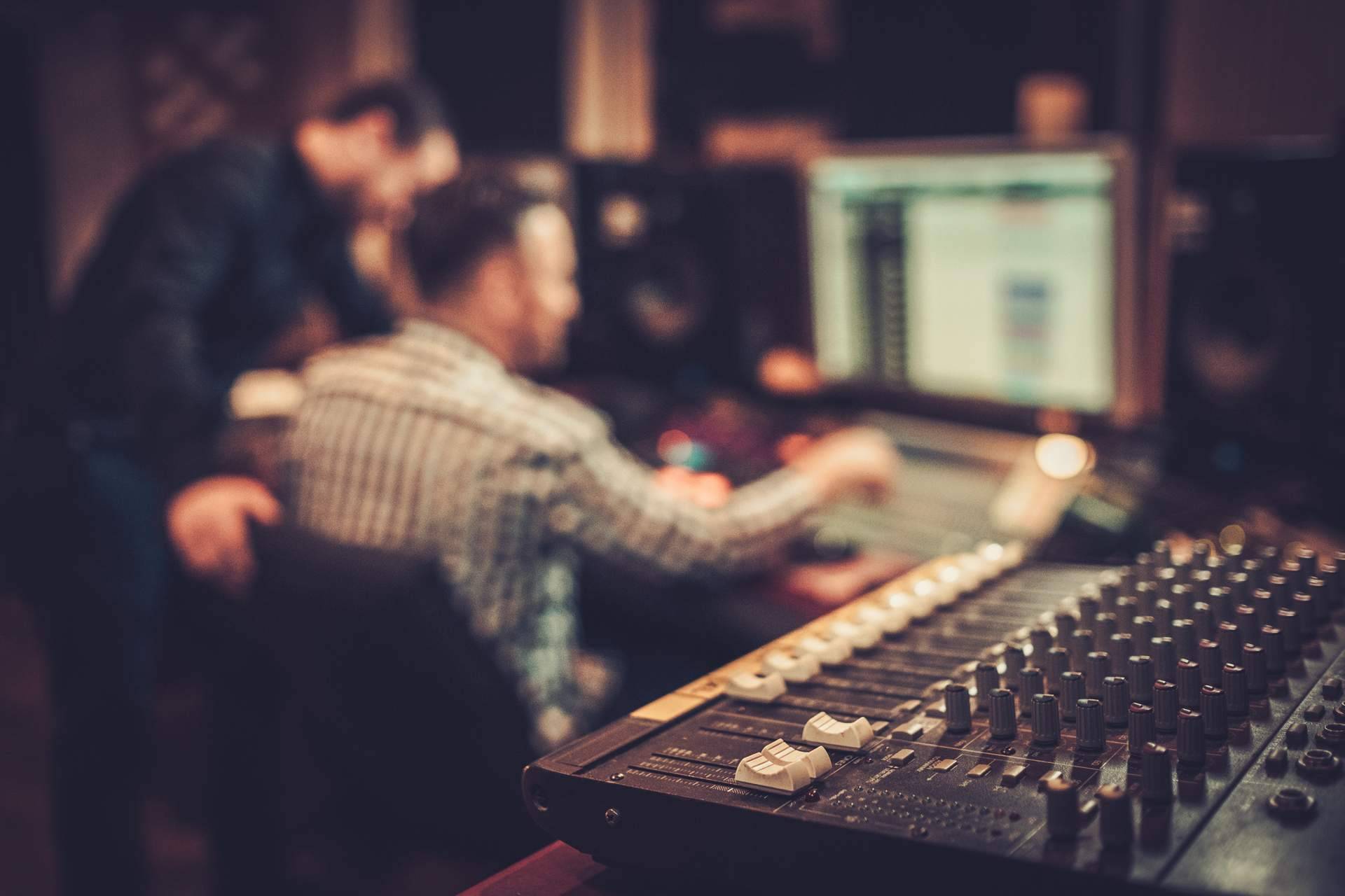 Las oportunidades laborales a nivel internacional en el sector de la música