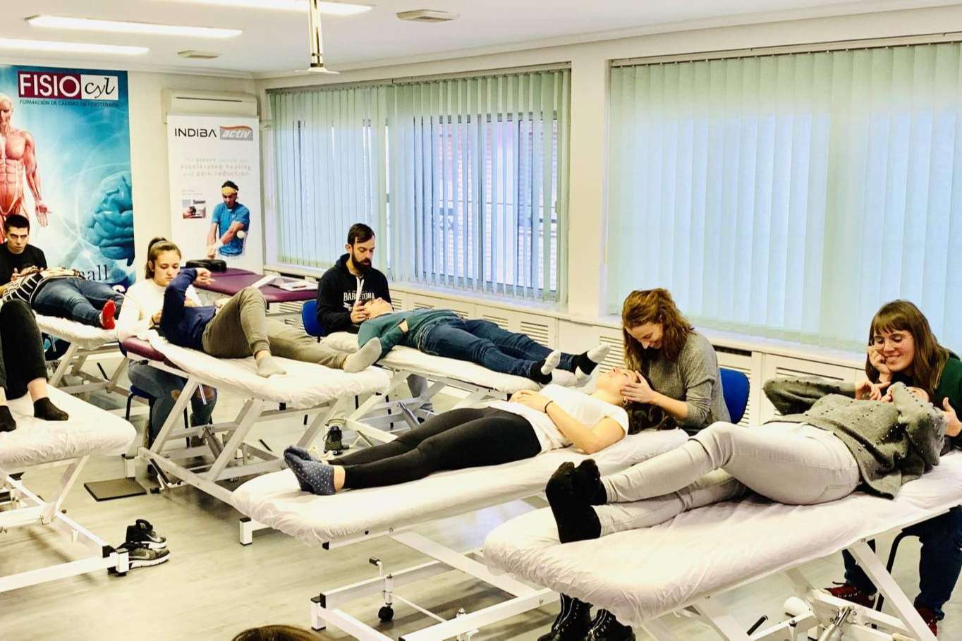 La app gratis para profesionales de la salud de todo el mundo es Fisiocyl