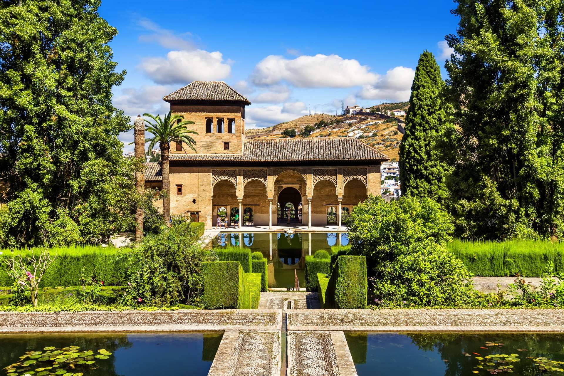 Tickets Passion, la nueva marca de Pasiontur enfocada en asegurar los tickets a Alhambra y otros monumentos de máxima afluencia para grupos turísticos