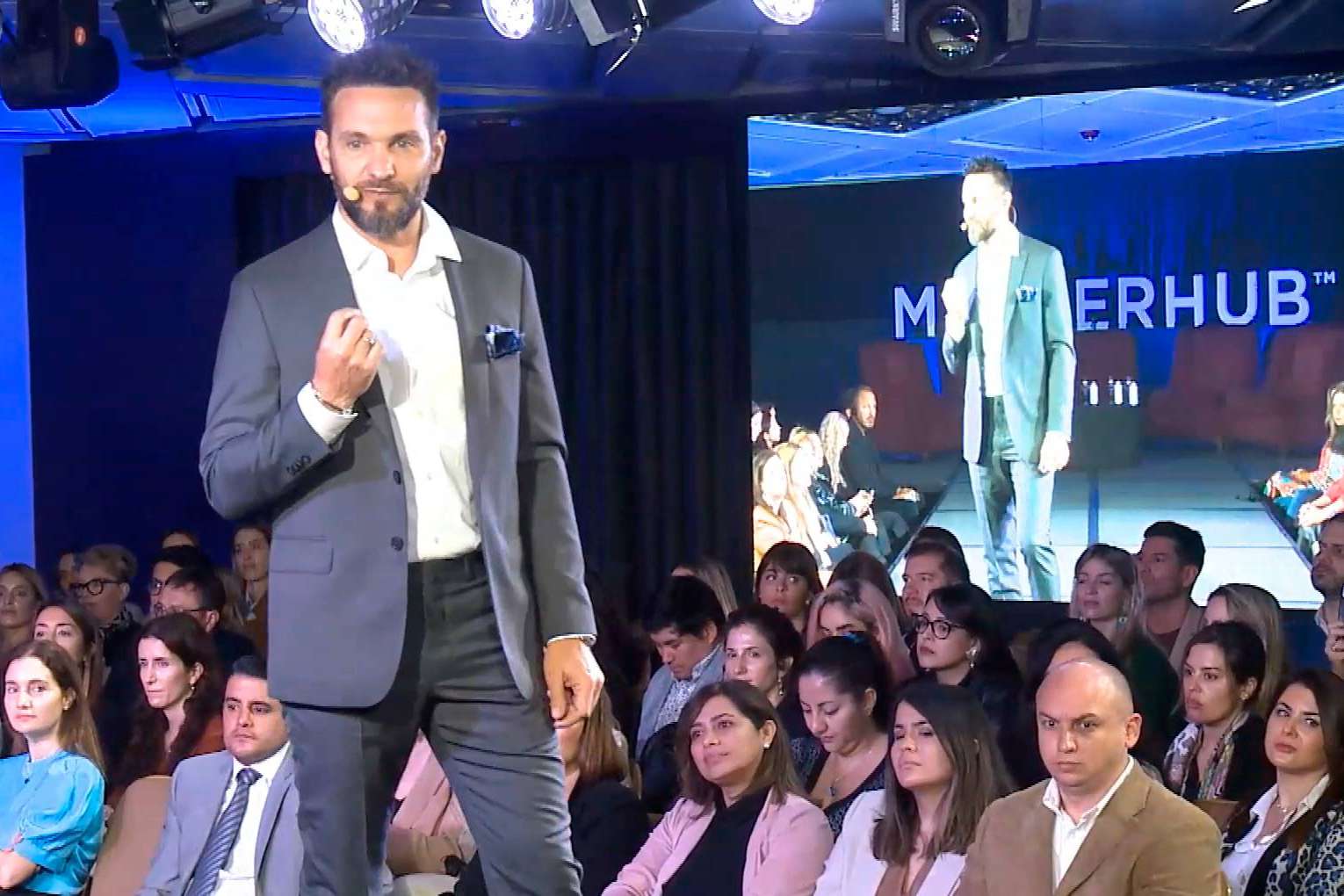 El Dr. Fernando Felice, conferencista y capacitador médico organiza el congreso de estética llamado Masterhub, el cual proporciona formación médica