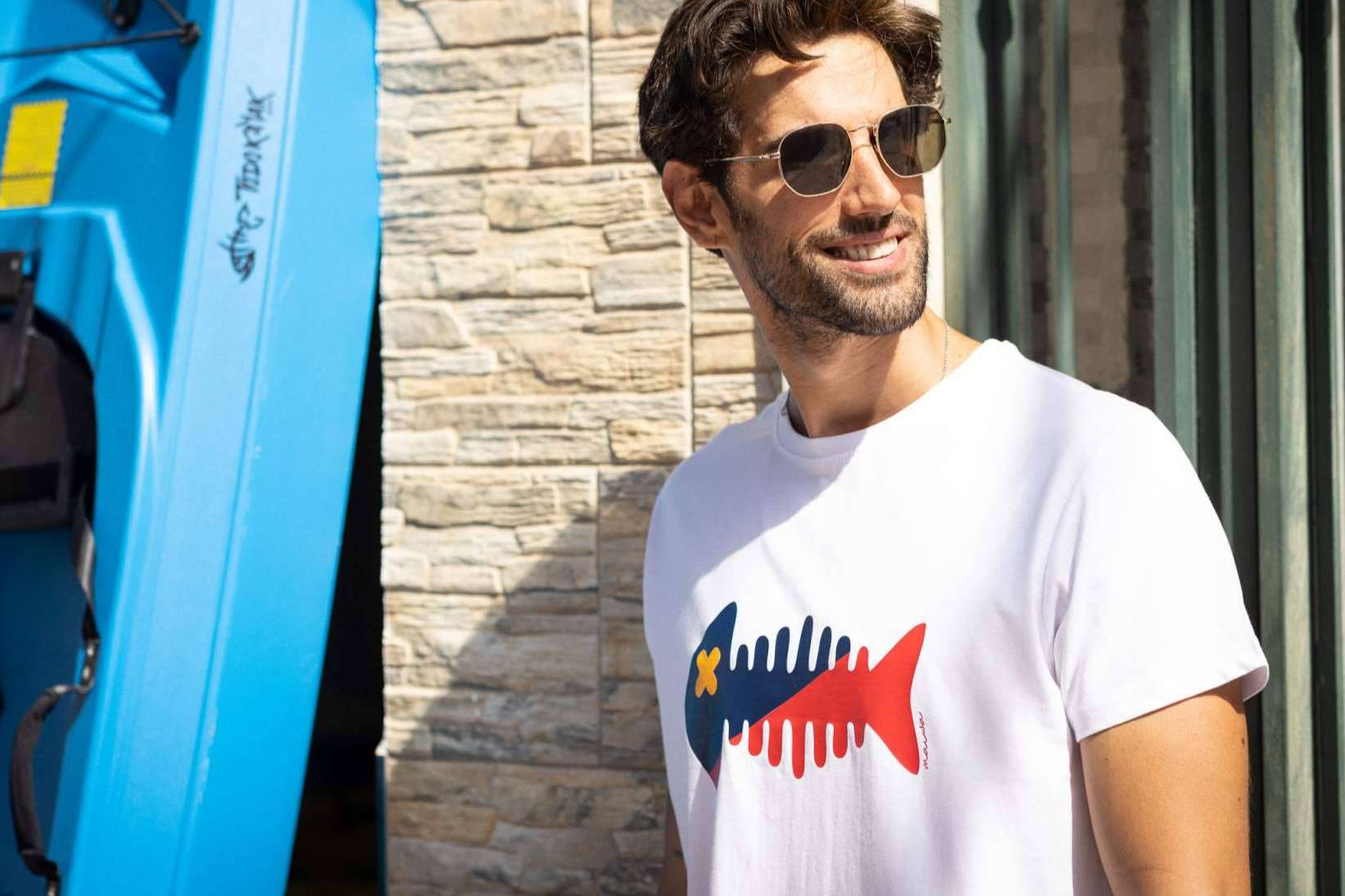 Maiwa presenta las camisetas y sudaderas que las chicas robarán a sus chicos