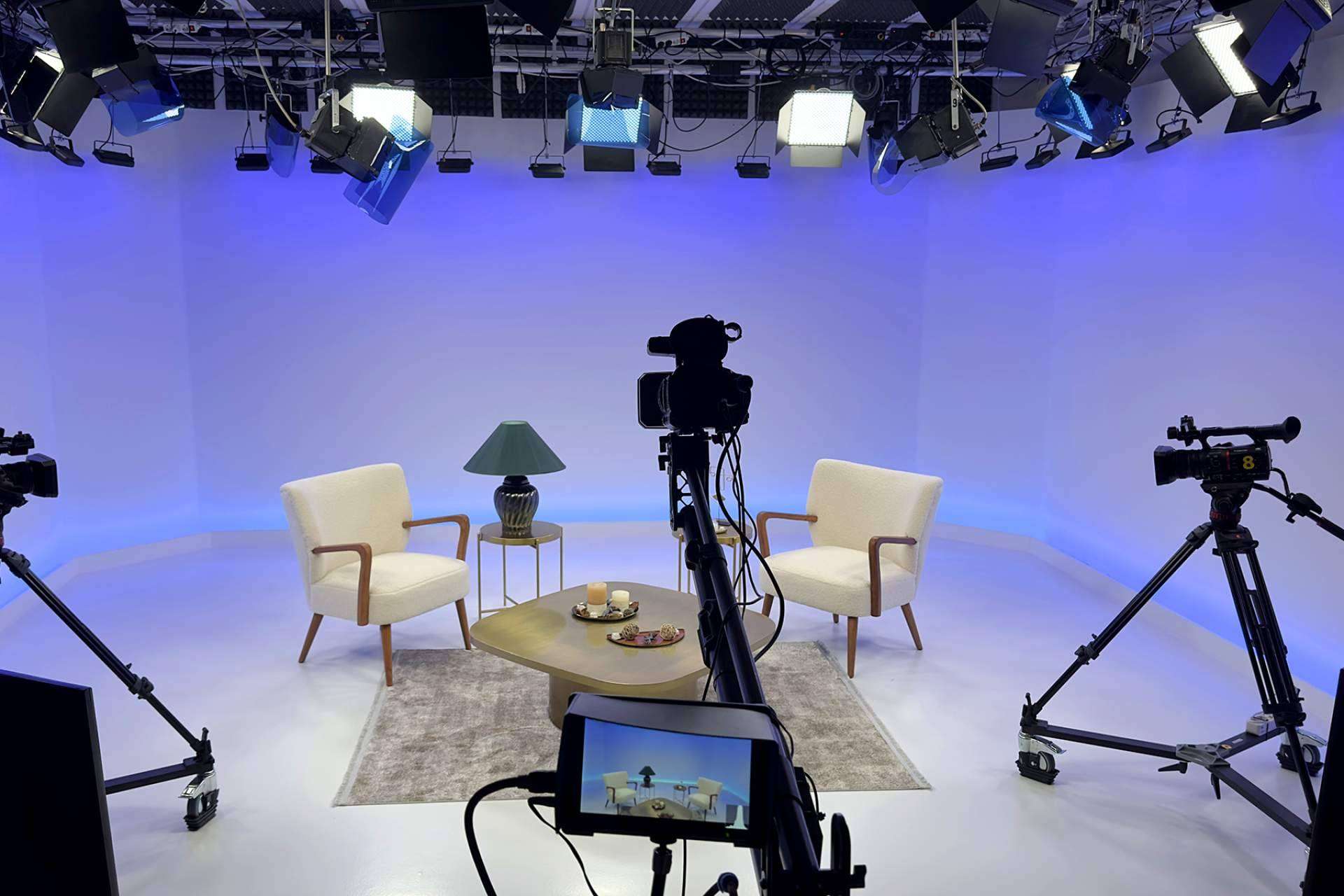 Un medio especializado en comunicación sanitaria es Excelencia Médica TV