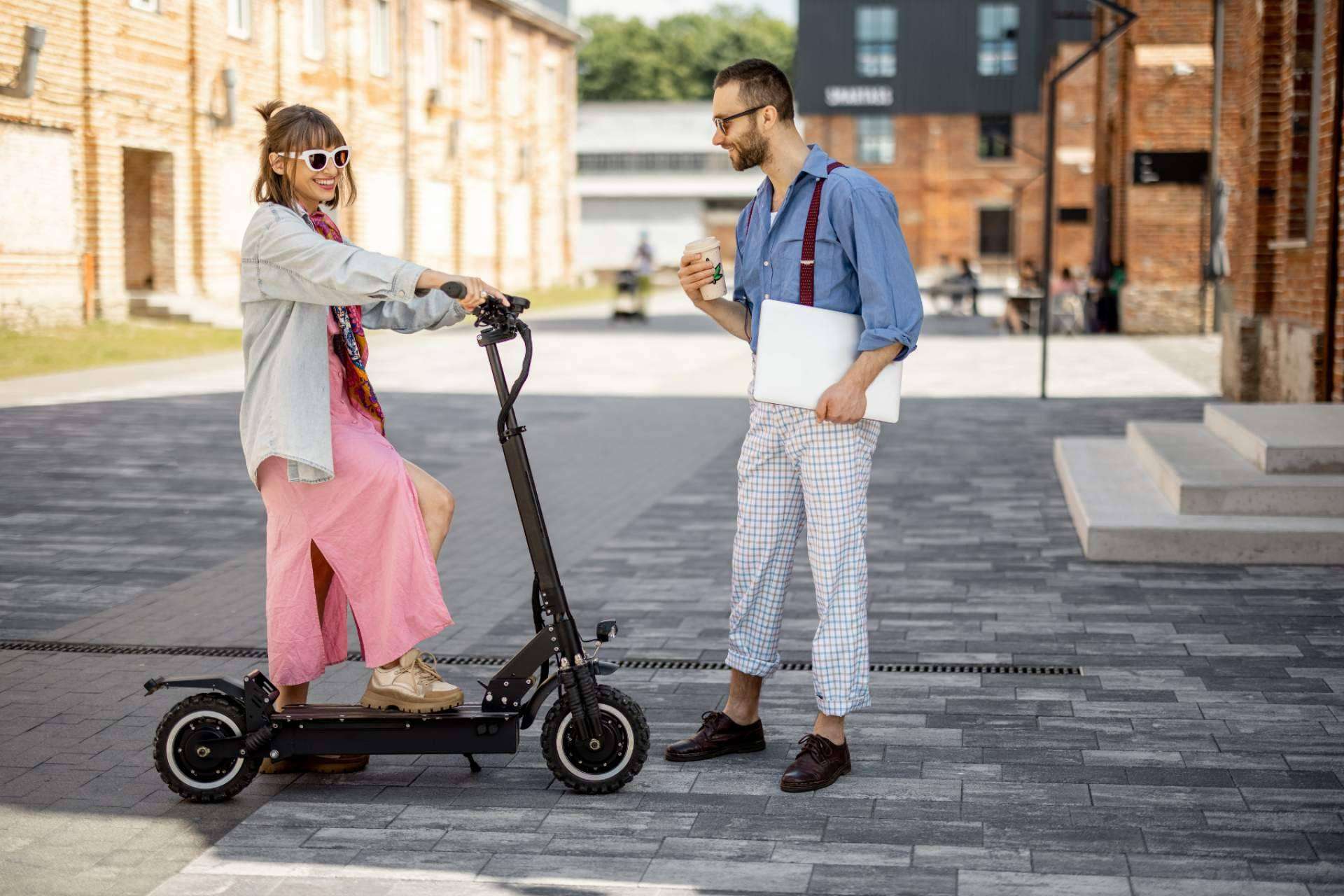 HTO Urban Mobility, tienda de patinetes eléctricos en Madrid donde se puede comprar o reparar vehículos eléctricos
