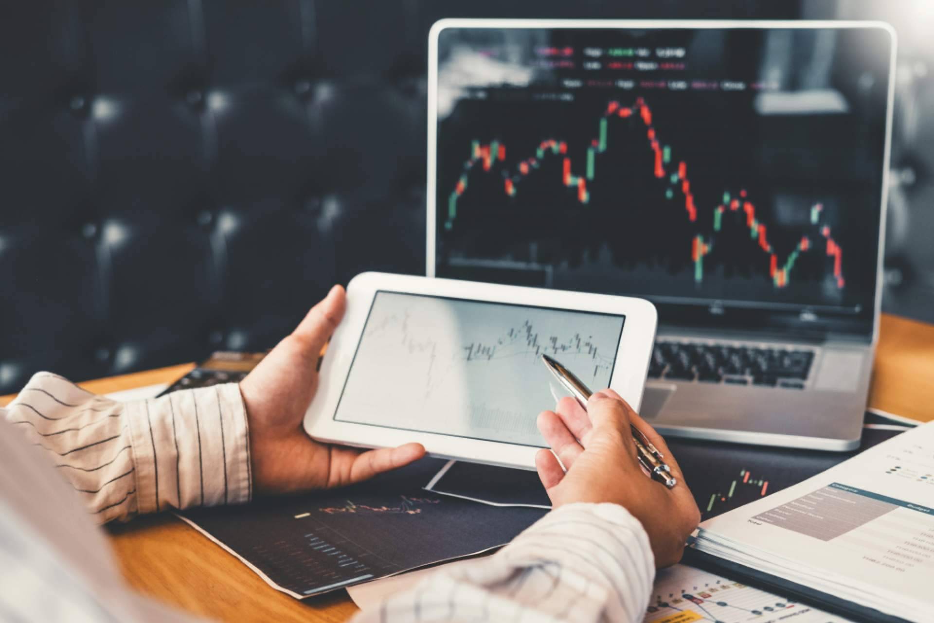 Trading Rentable con Chris es una guía sobre trading completa
