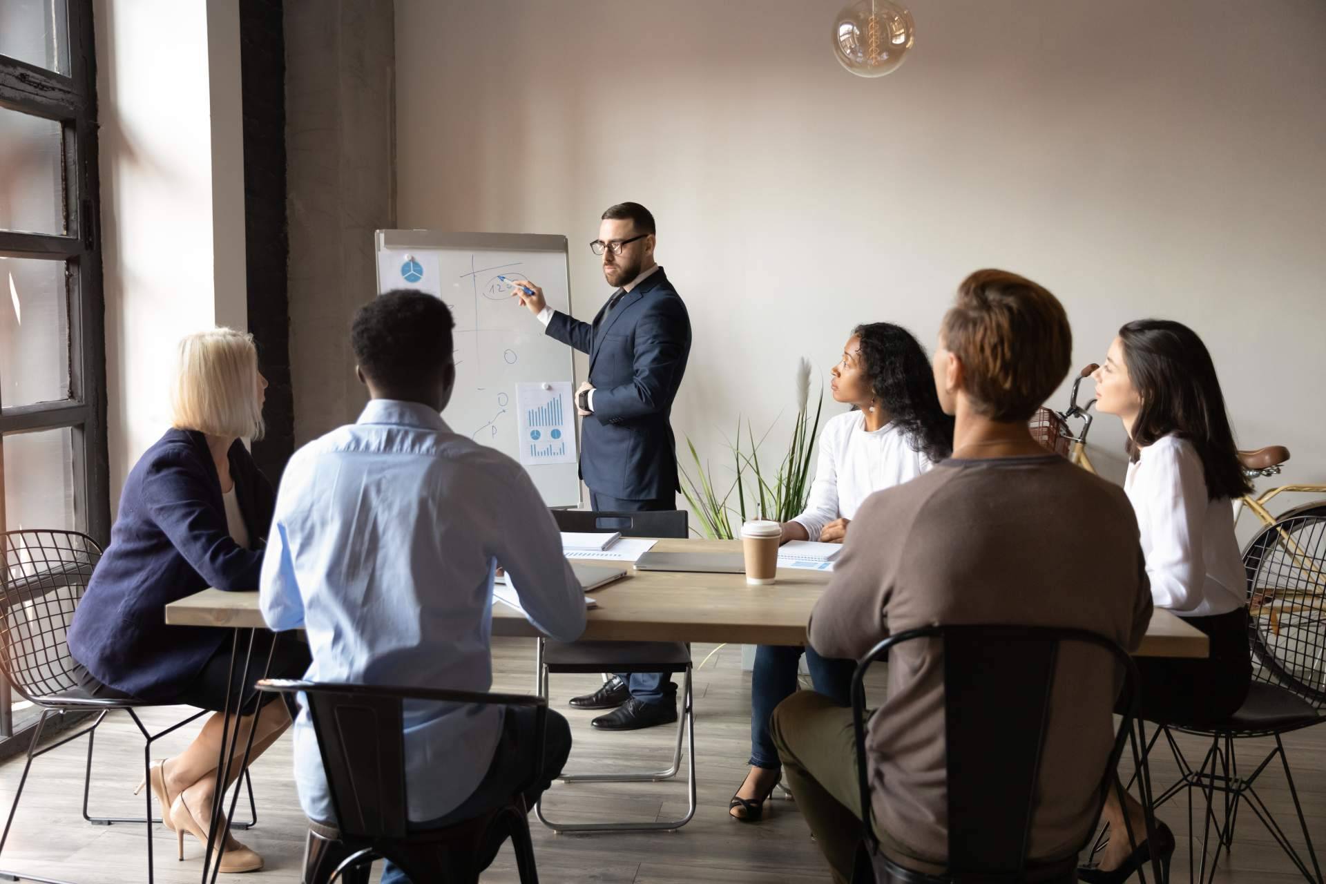 transformar la vida de las personas a través del coaching motivacional de ChVmpion Mind