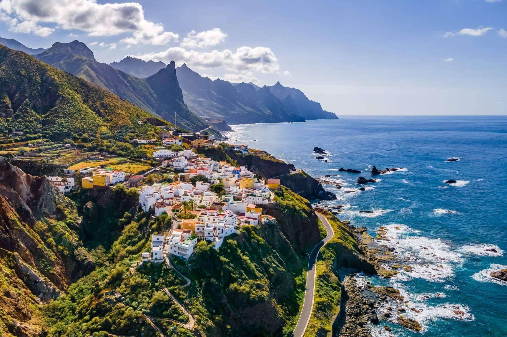 Alquiler de coches en Tenerife para visitar la isla en verano