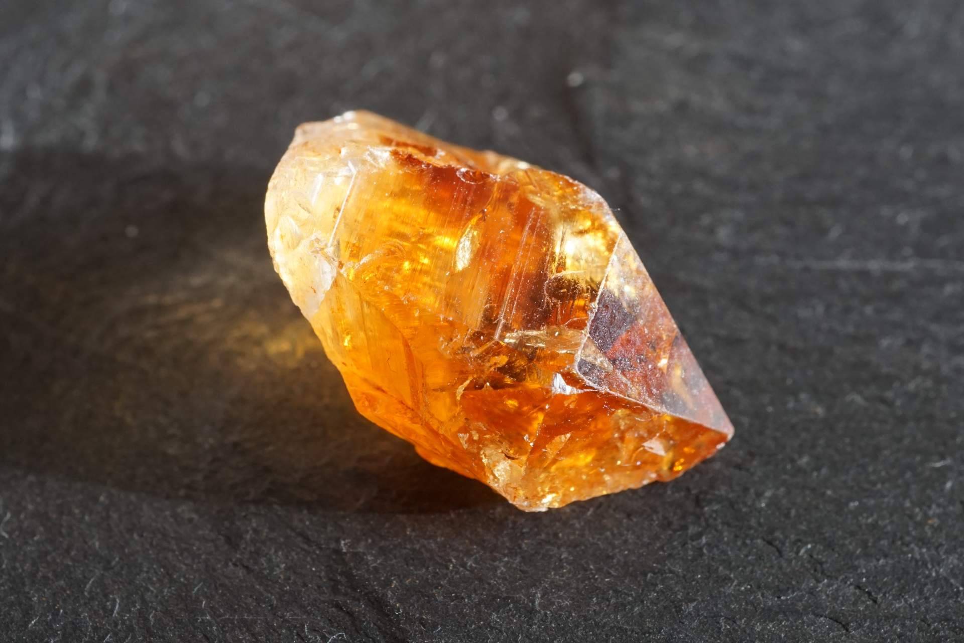 ¿En qué lugar comprar piedras naturales en España?