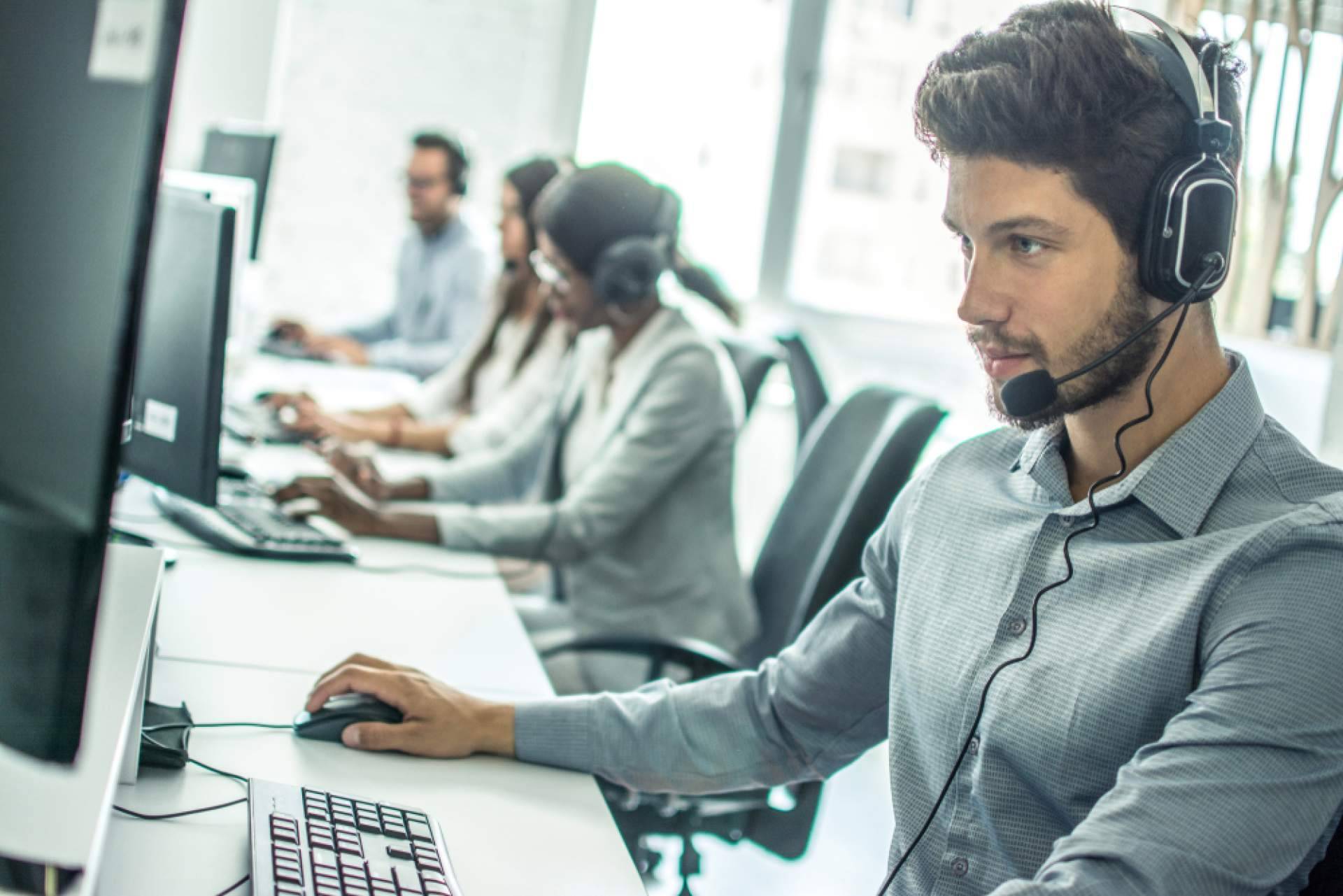 Mejorar la productividad de las empresas mediante la especialidad y disponibilidad
