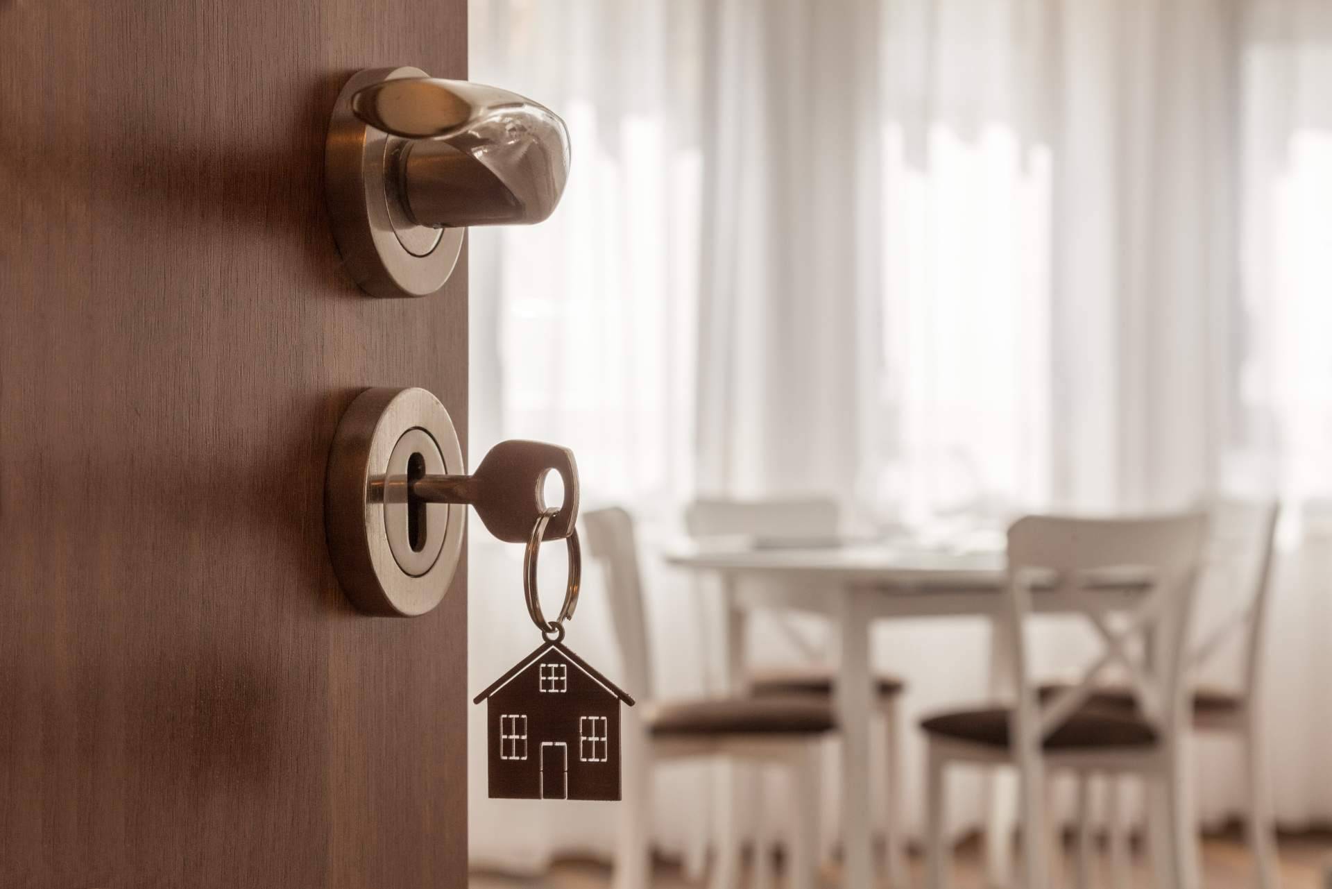 Los principales beneficios de SwiftFlats frente a una inmobiliaria para alquileres de larga estancia