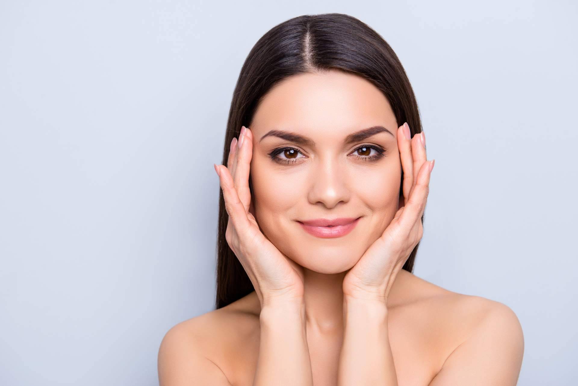 Rejuvenecer la piel con los complementos de colágeno de Farmacia Laura Garín