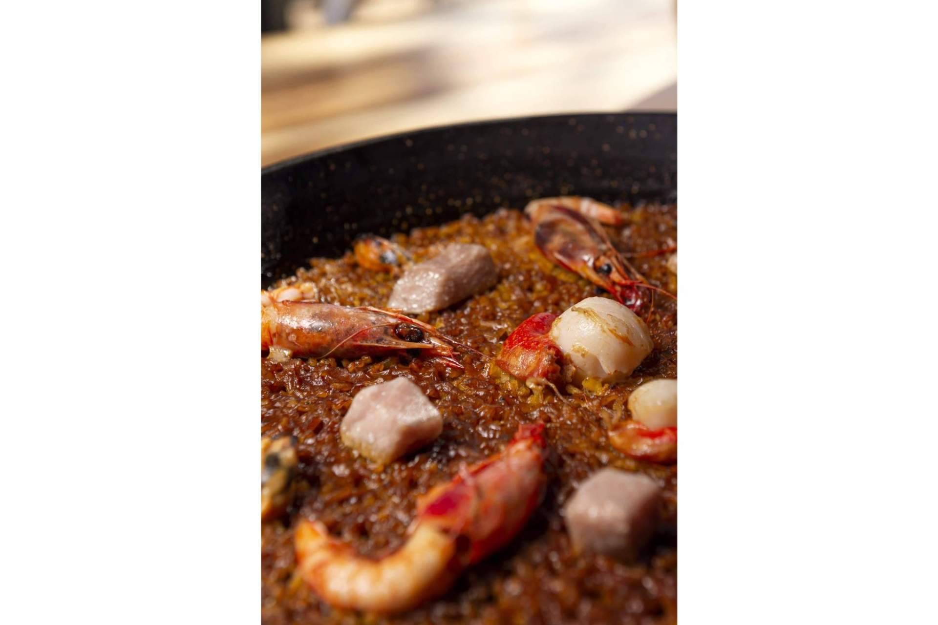 El primer aniversario de OZ gastroclub, una experiencia única en San Juan Playa