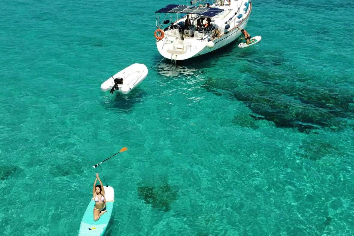 Un día en barco en Ibiza, más de 30 años de recorrido, Navega por Ibiza