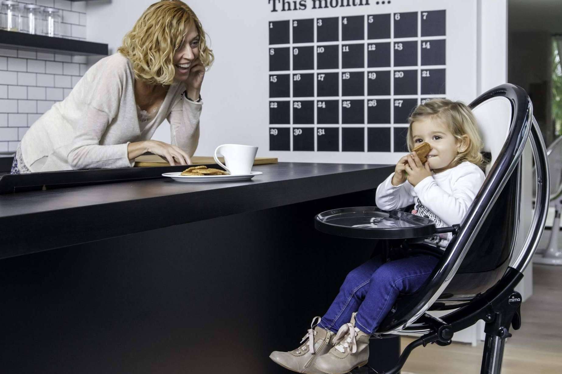Mimakids ofrece la trona hamaca de bebé