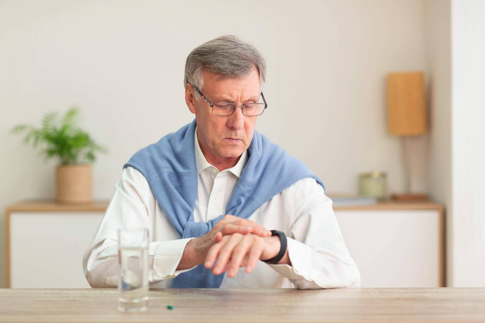 Conseguir un reloj localizador para personas dependientes, de la mano de Tracmi
