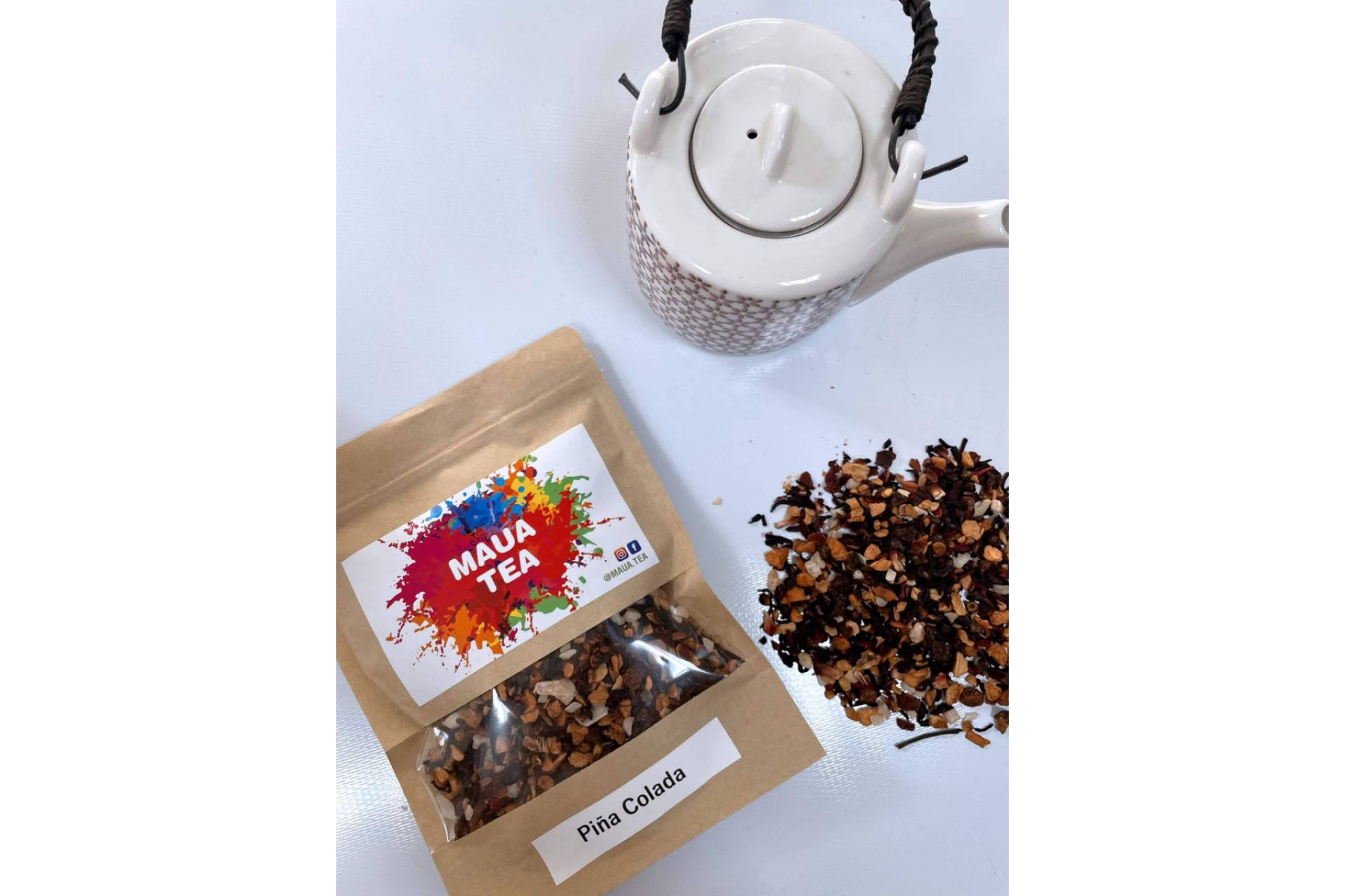 Sebastián, el nutricionista, está arrasando con su marca de infusiones y tés Maua Tea