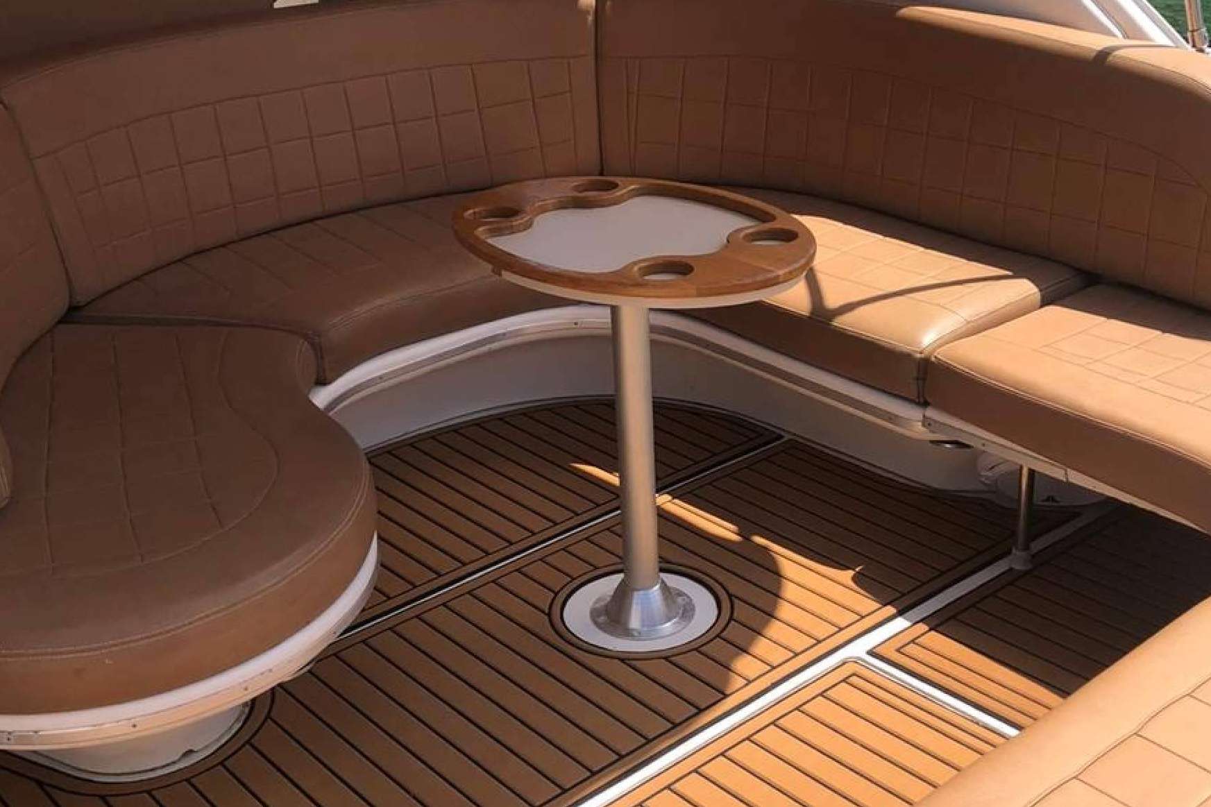 Yachtflex ofrece Yacht rentals en Tulum