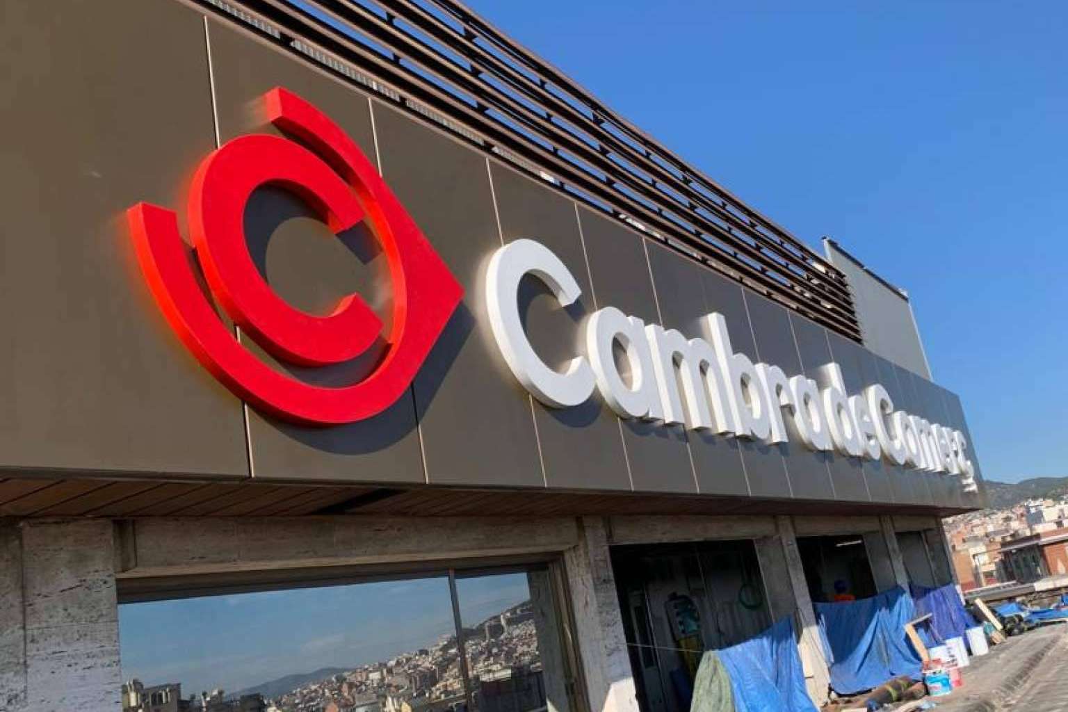 Señalización e implantación de identidad visual, con Compañía General del Rótulo (CGR)
