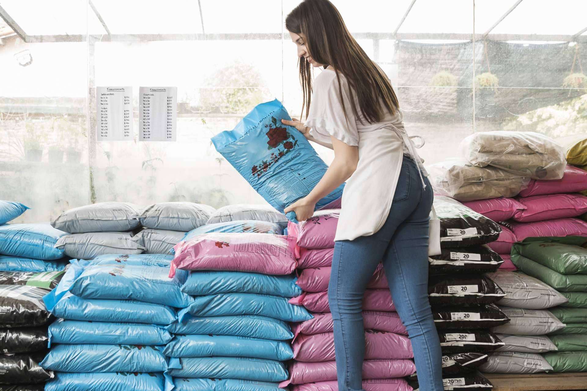 Ventajas de utilizar sacos de rafia en agricultura y ganadería