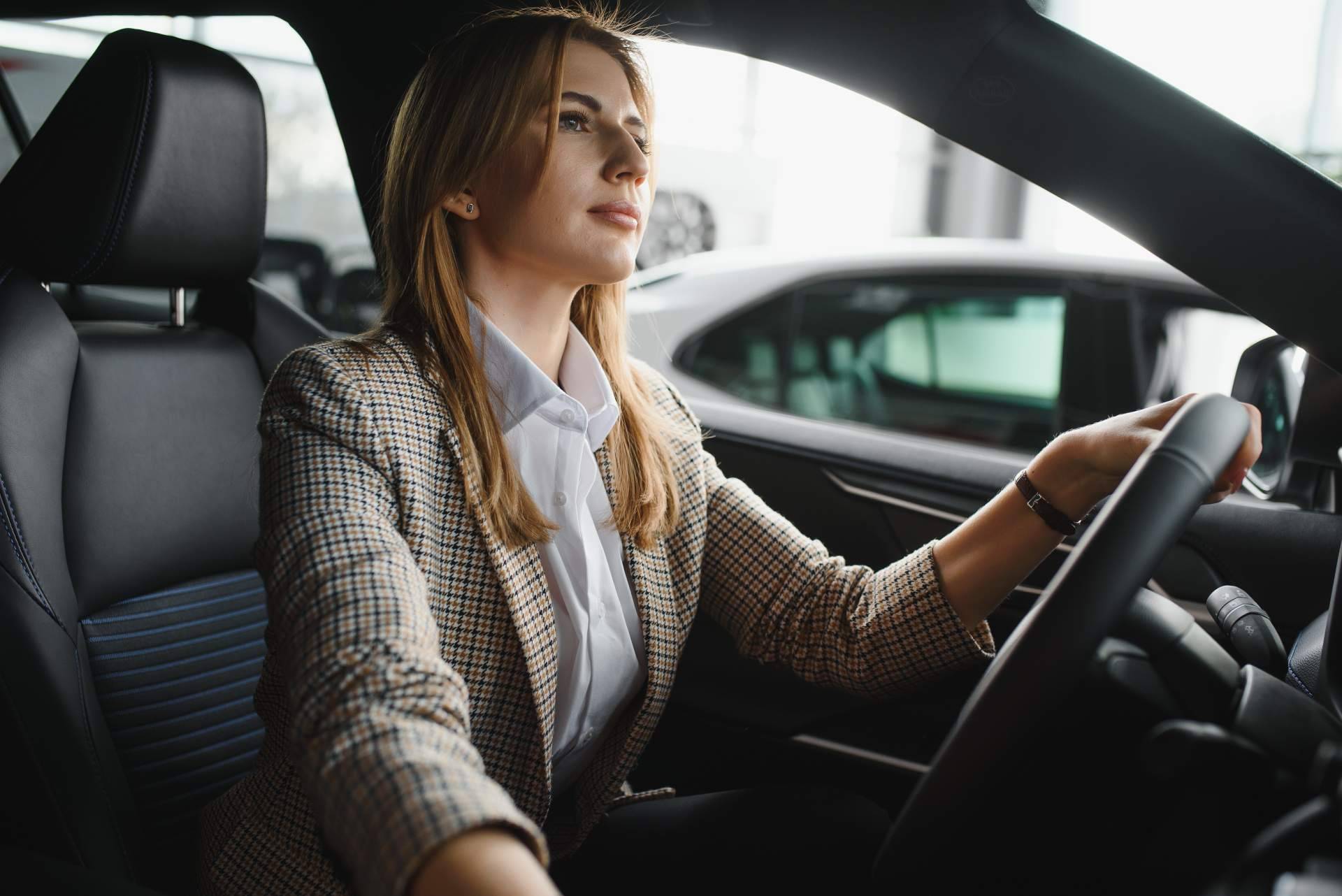 Recomendaciones de autoescuelas baratas Madrid para sacarse el permiso de conducir B