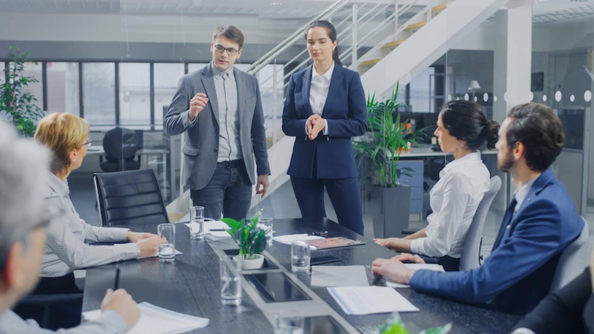Construir una marca online de la mano de CEO Sphere